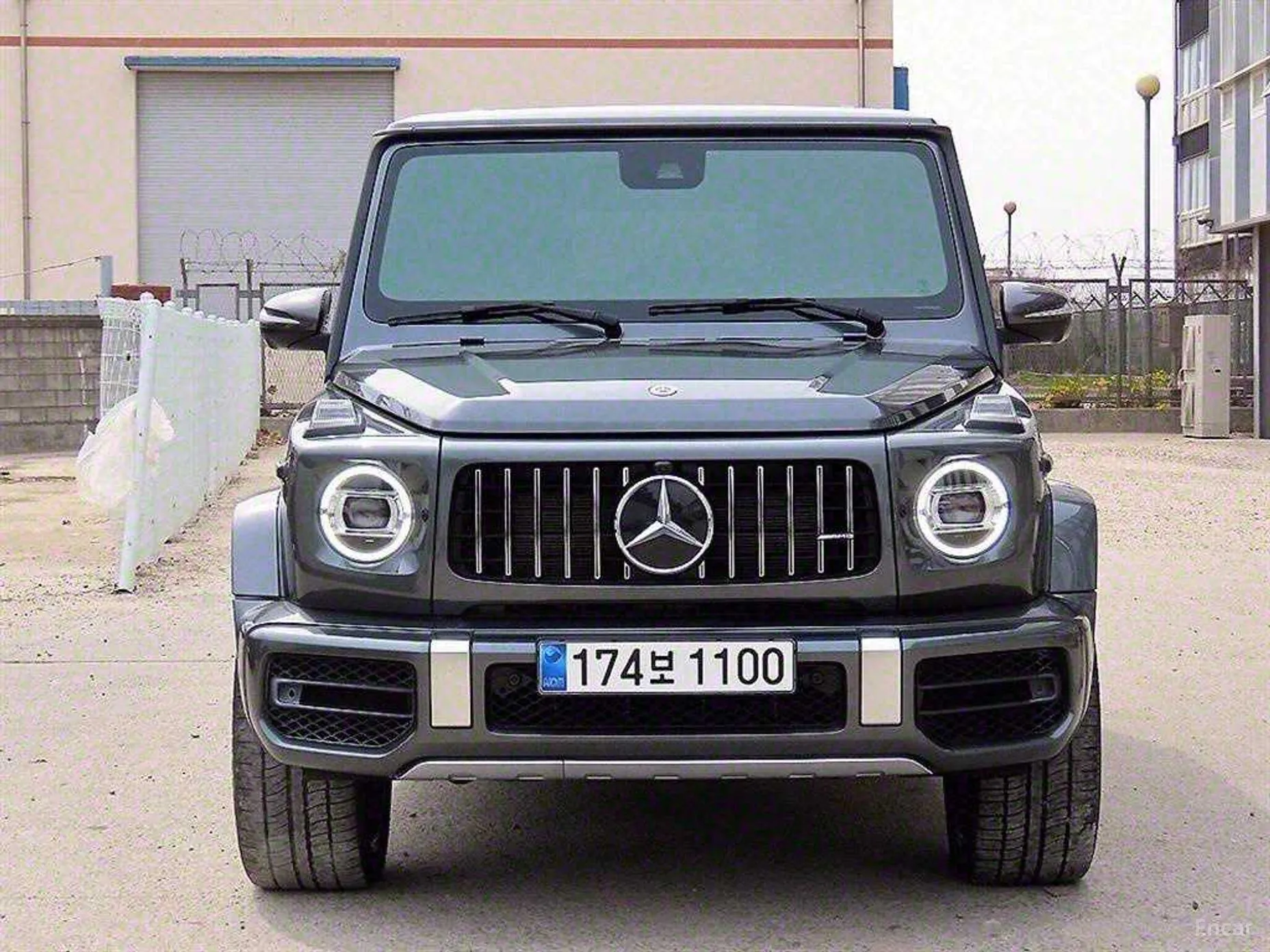 Mercedes Benz G-Class W463b