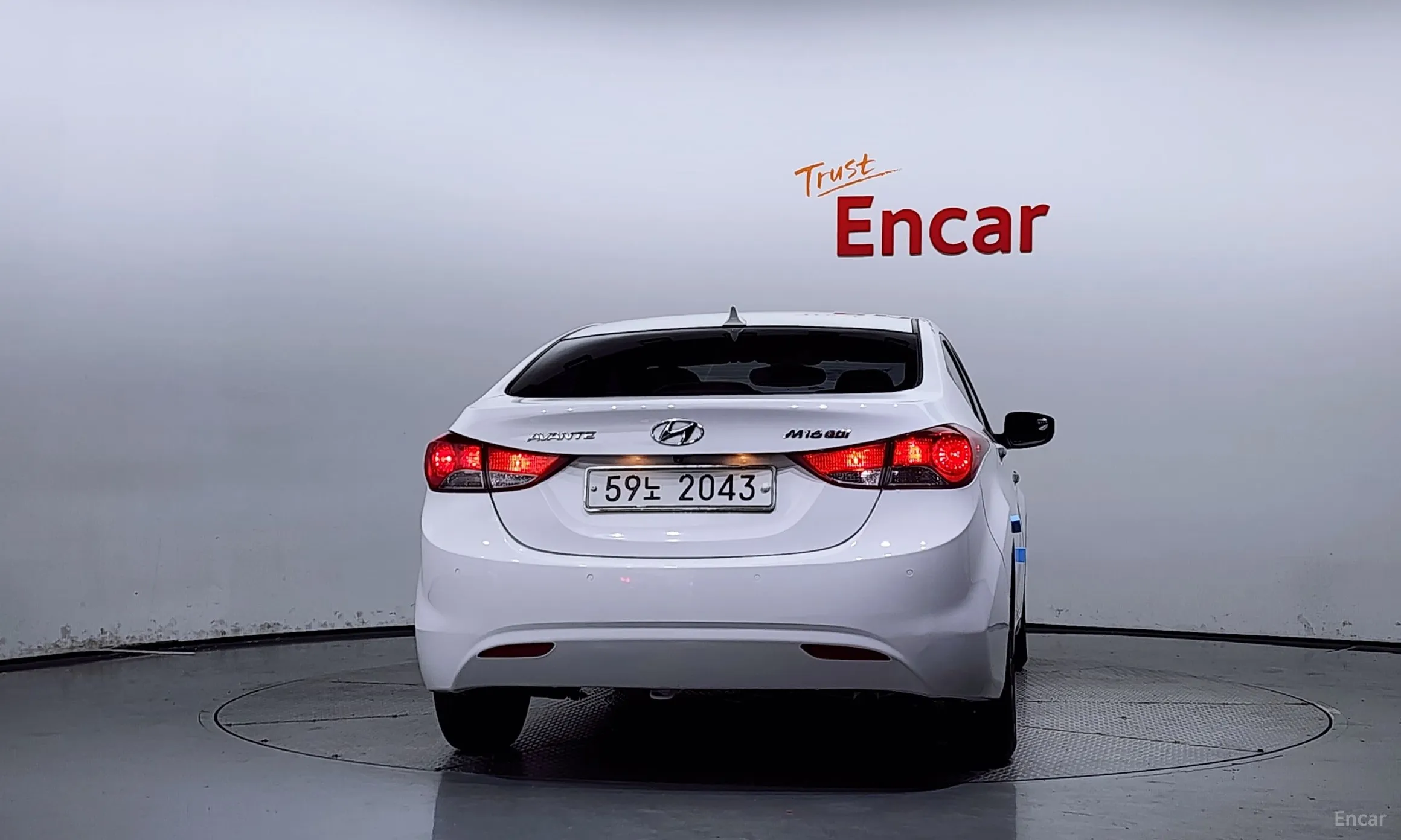 Hyundai Avante MD превью 3