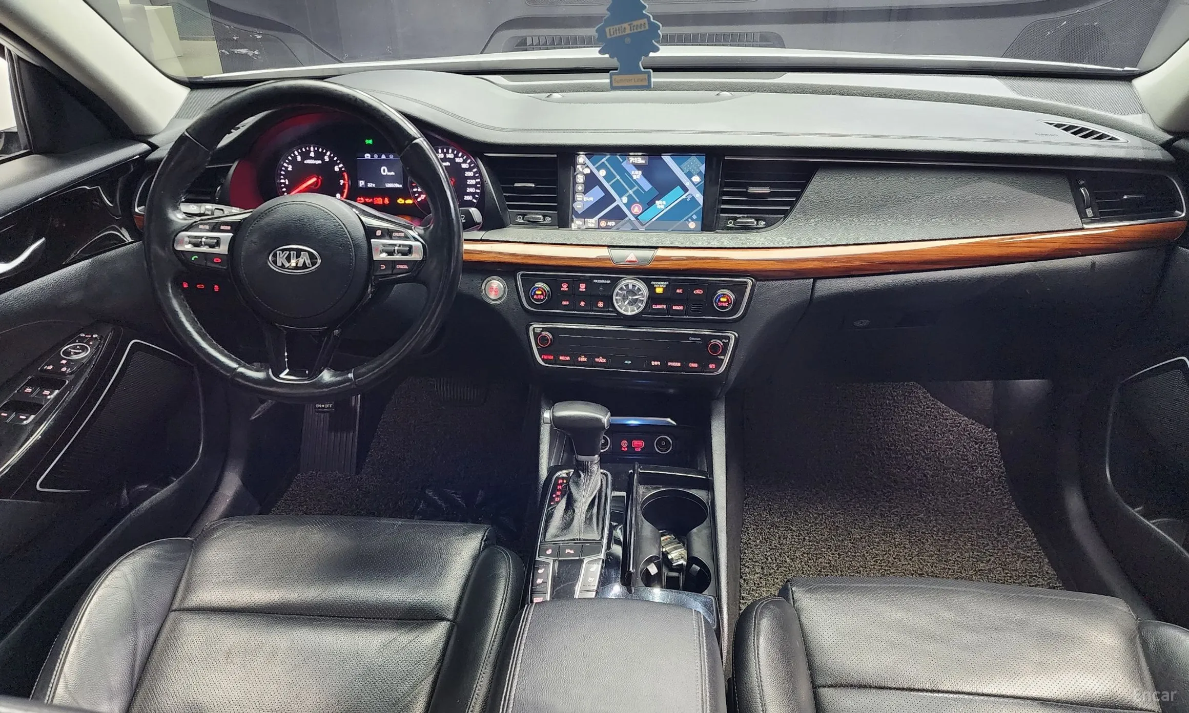 Kia K7 превью 4