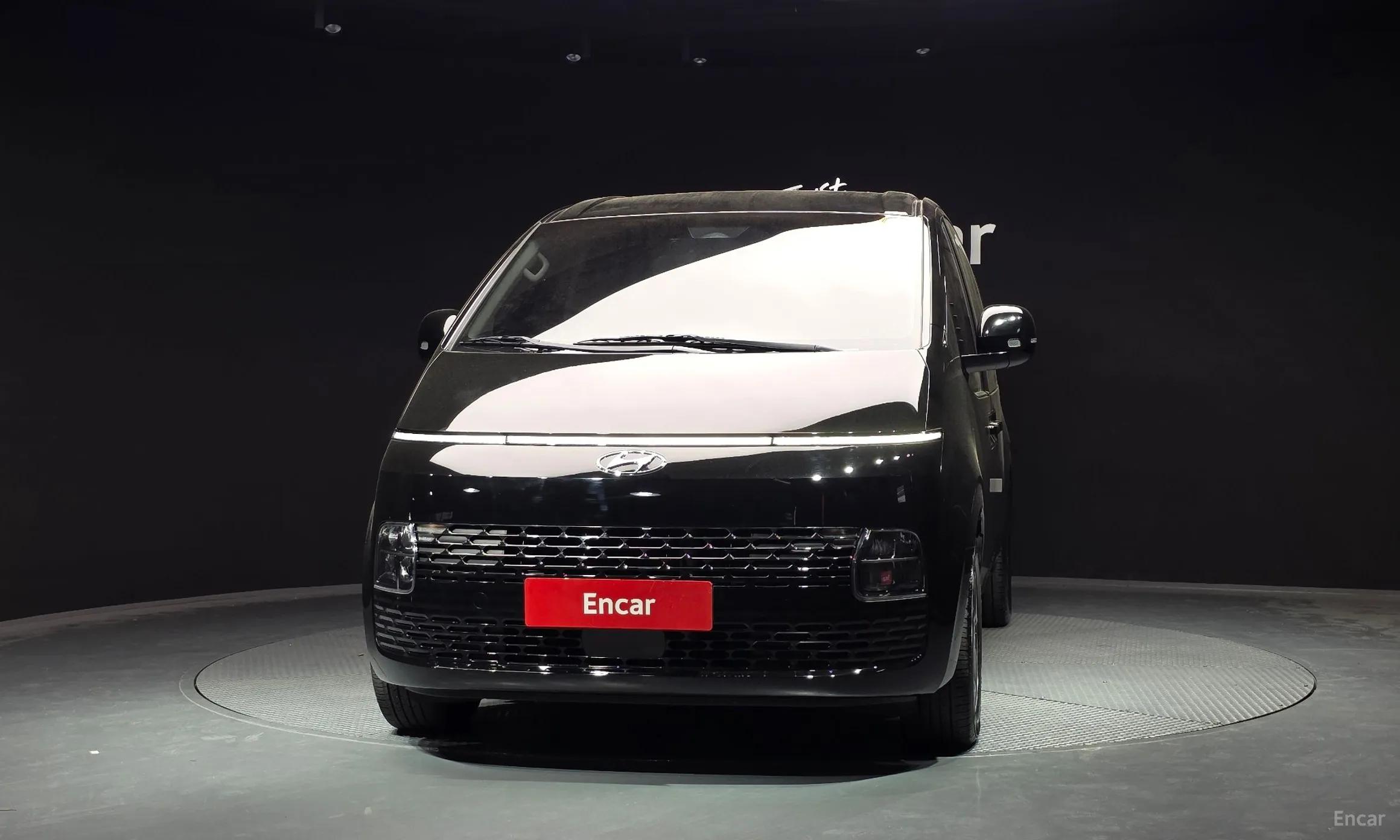 Hyundai Staria превью 2