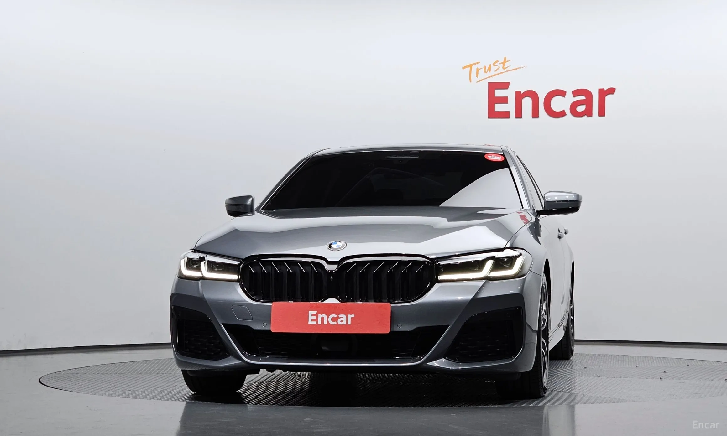 BMW 5 Series (G30)