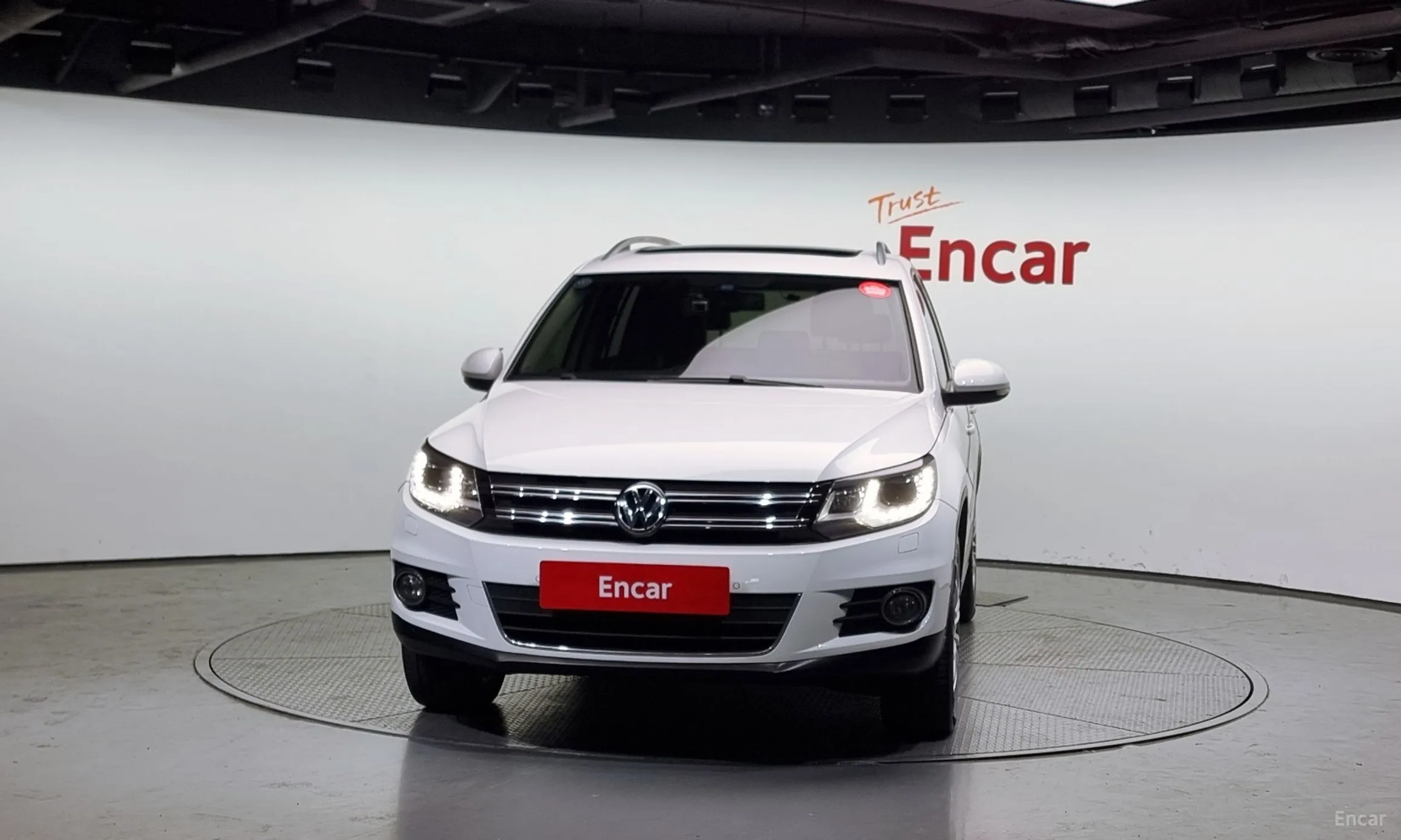 Volkswagen New Tiguan превью 2