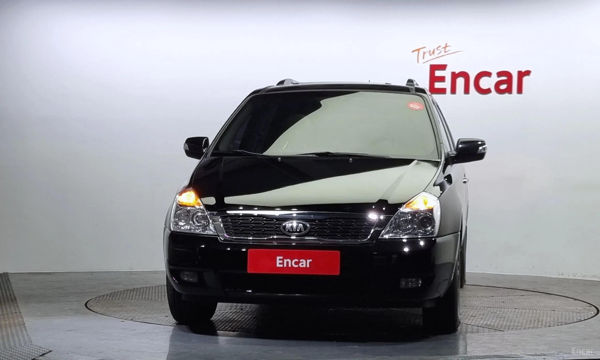 Kia Carnival R превью 2