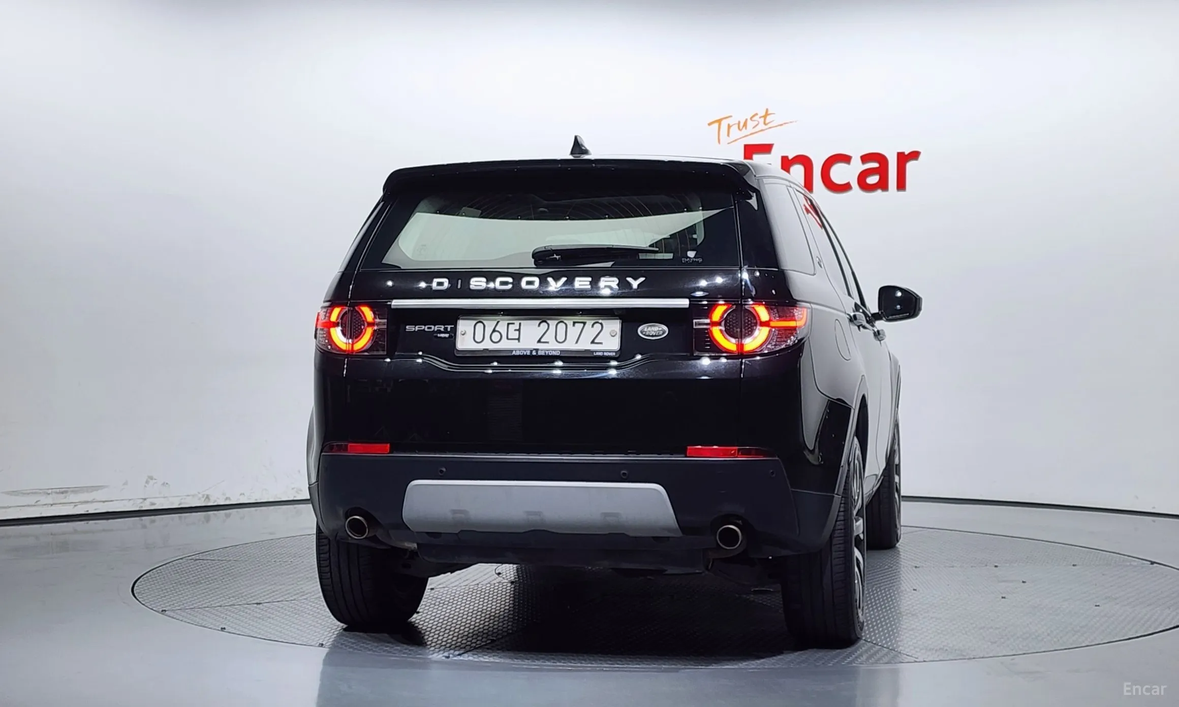 Land Rover Discovery Sports превью 3