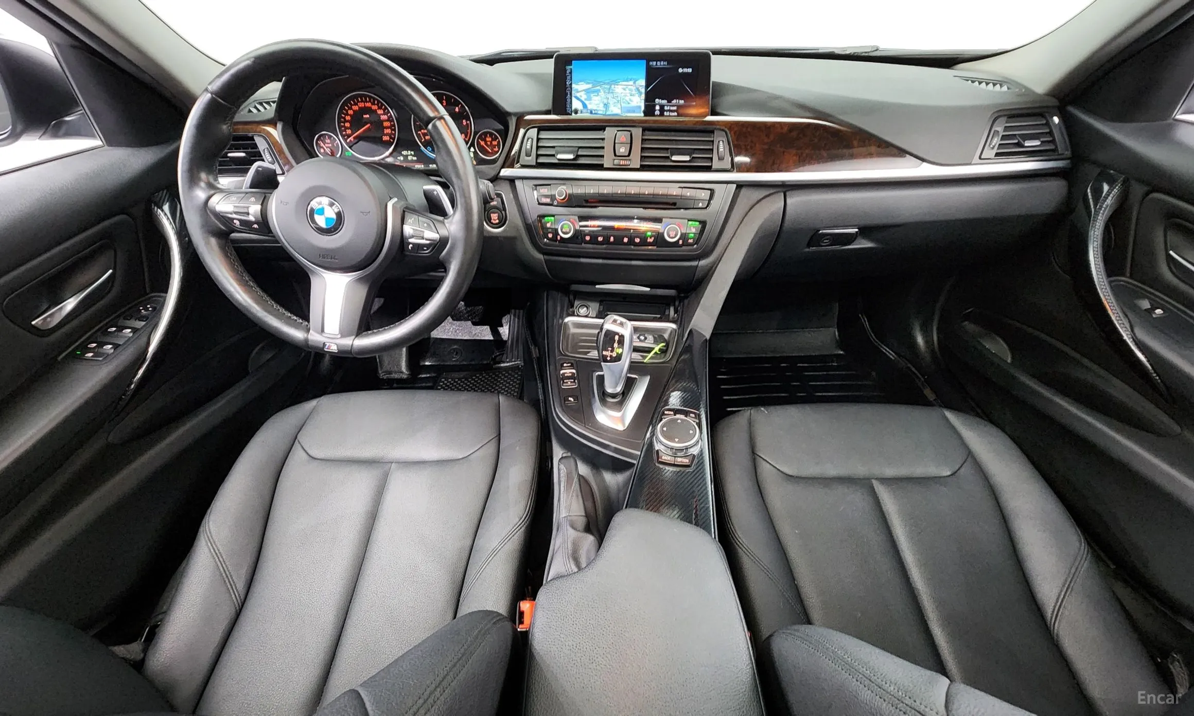 BMW 3 Series (F30) превью 4