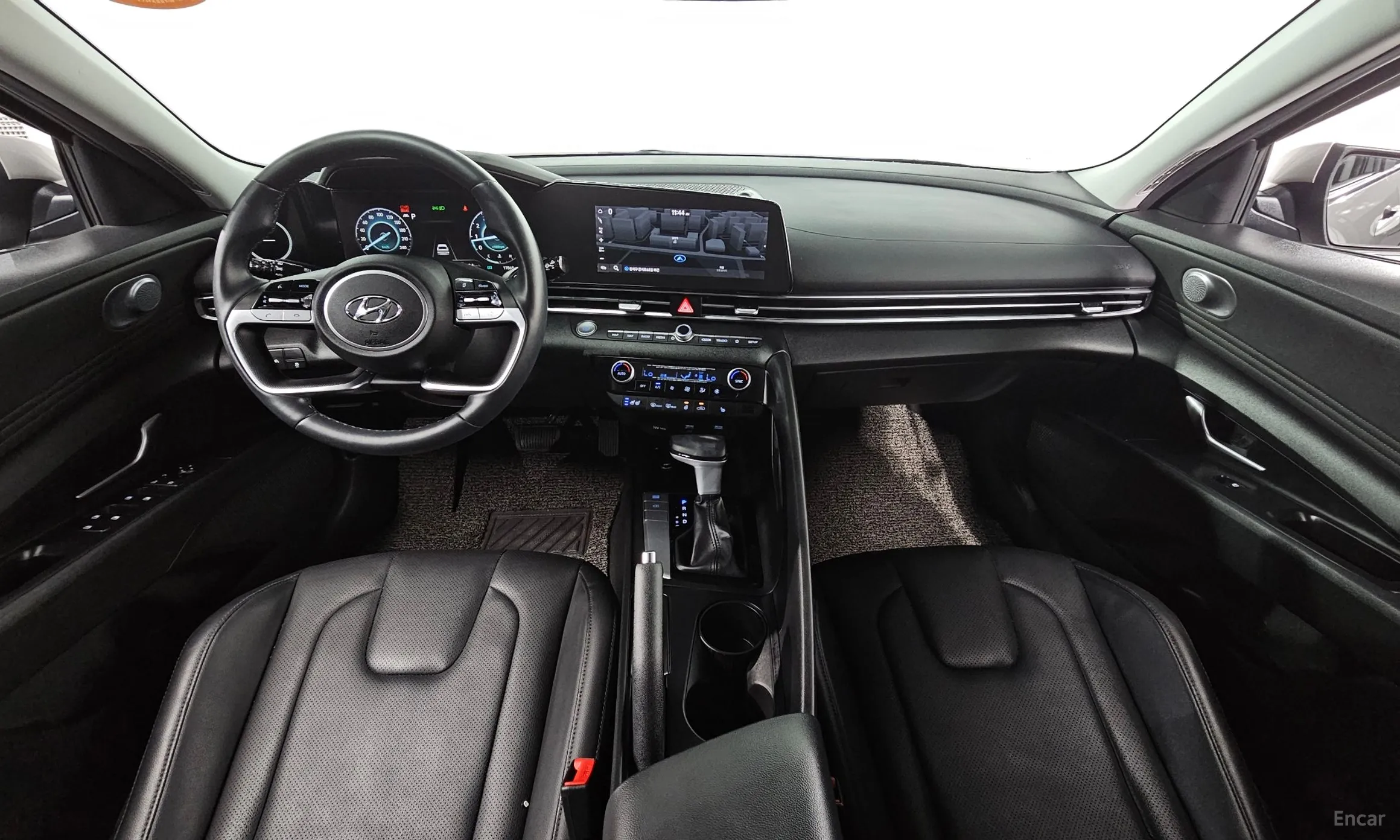 Hyundai Avante (CN7) превью 4