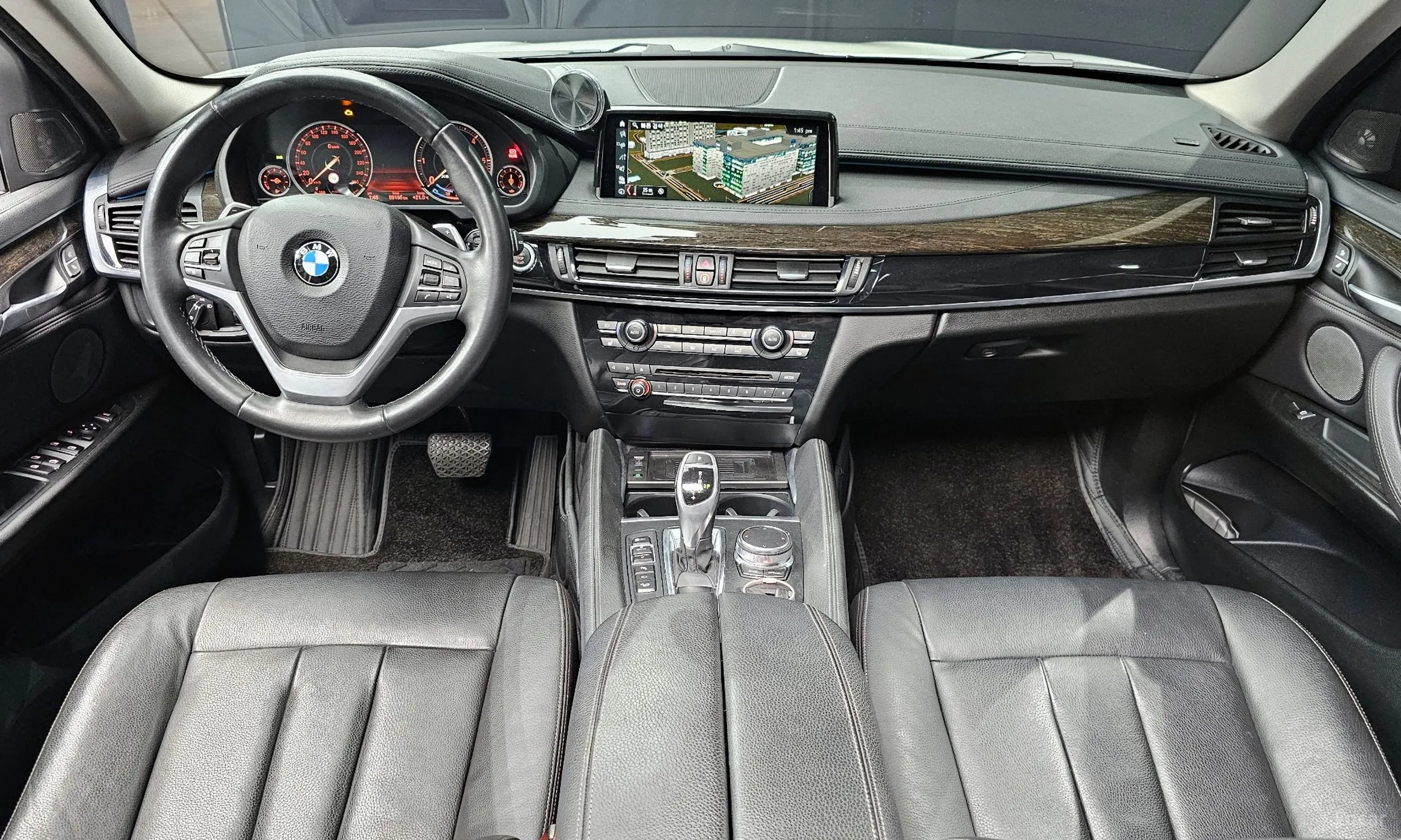 BMW X6 (F16) превью 4