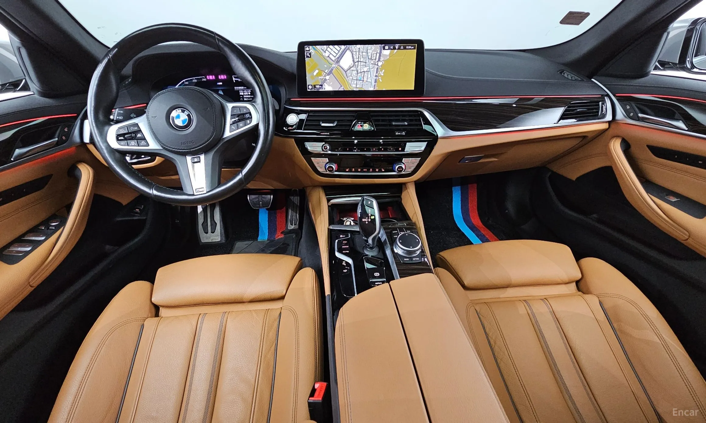 BMW 5 Series (G30) превью 4