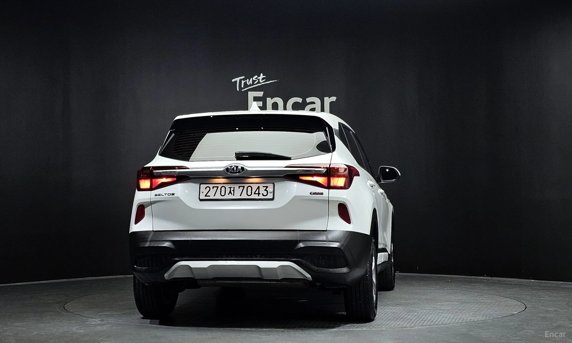Kia Seltos превью 3