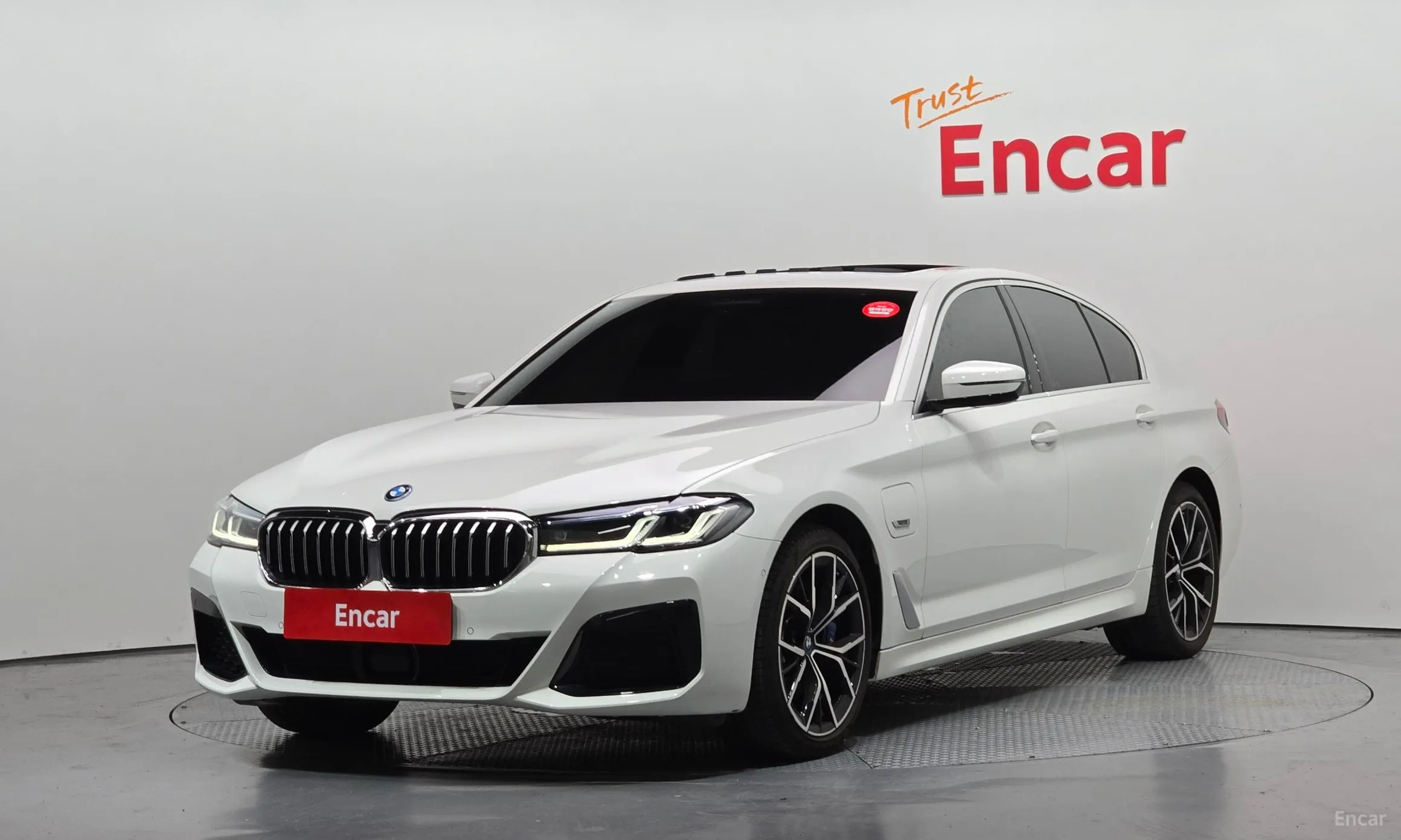 BMW 5 Series (G30)