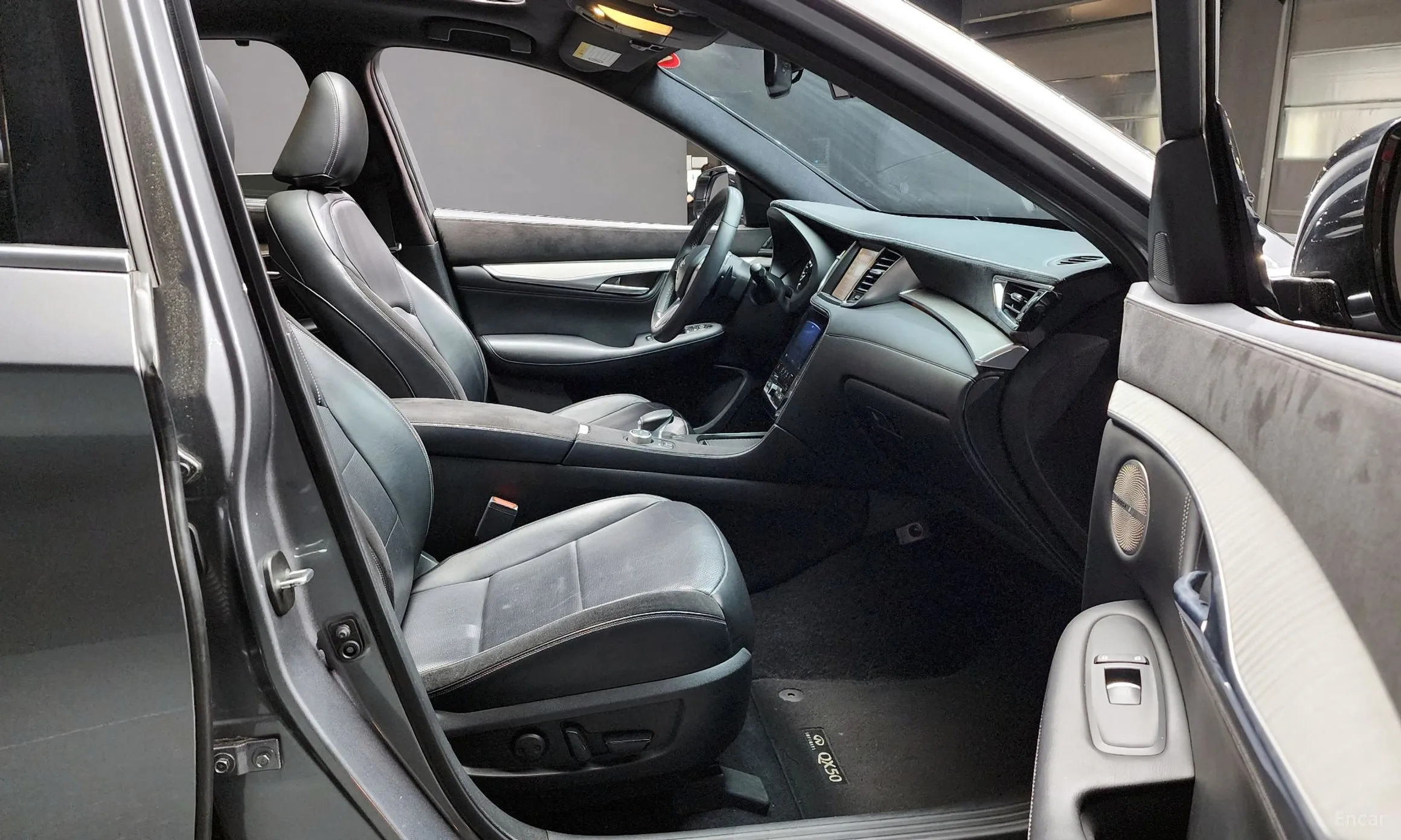 Infiniti QX50 (P71A) превью 10