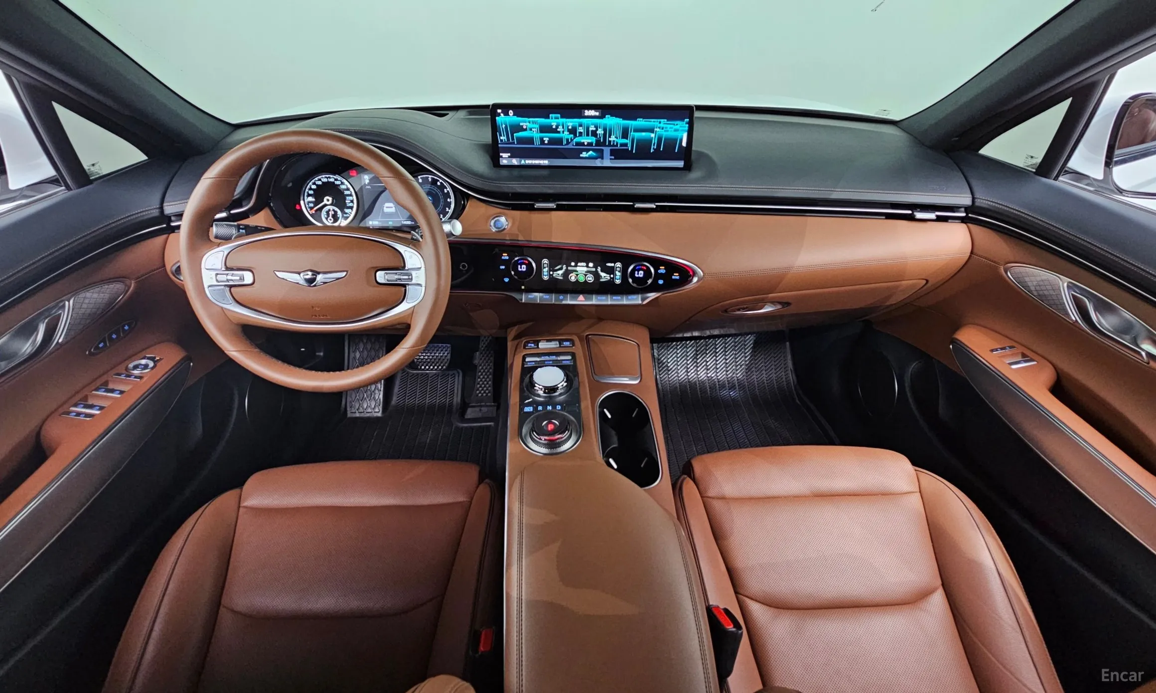 Genesis GV70 превью 4