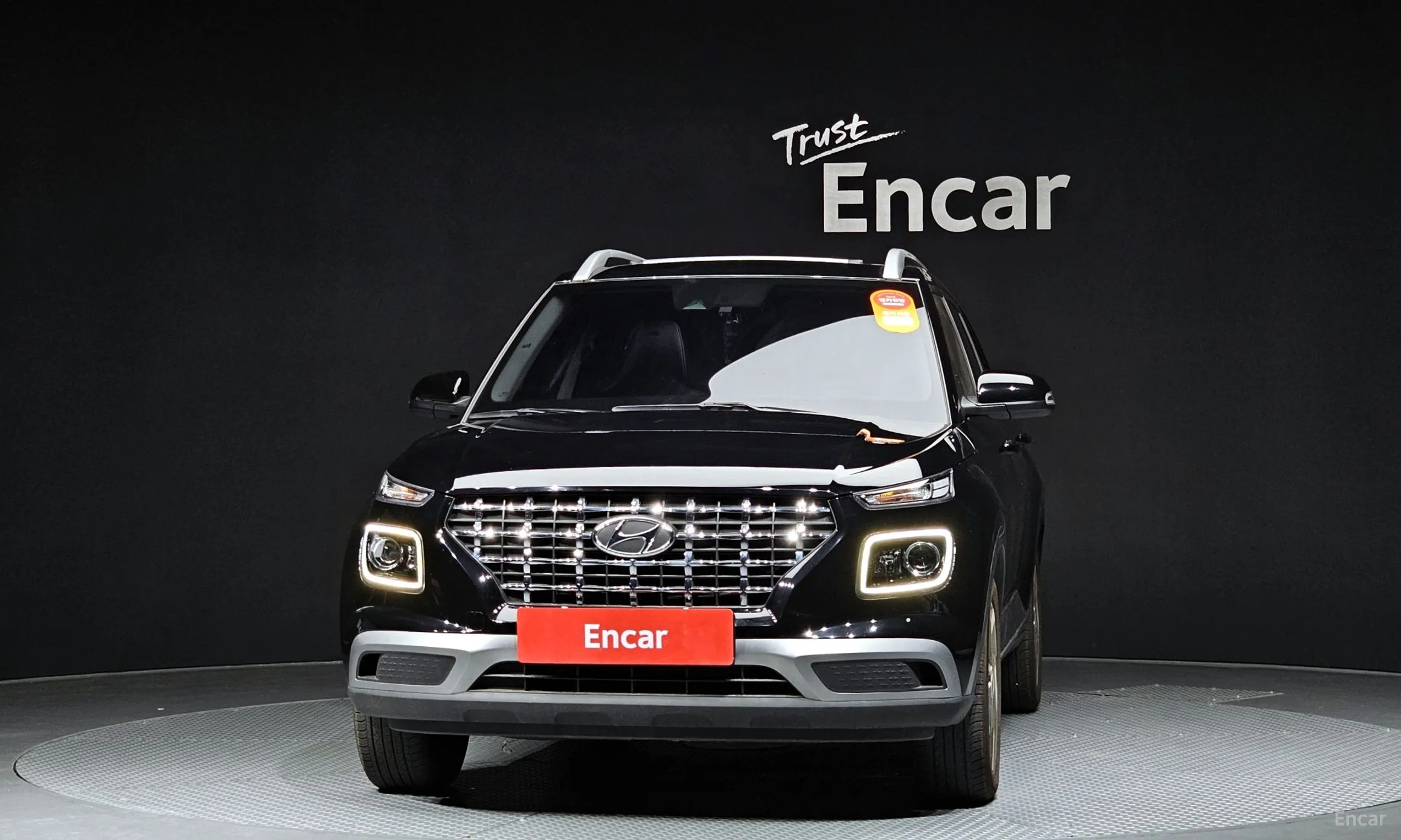 Hyundai Venue превью 2