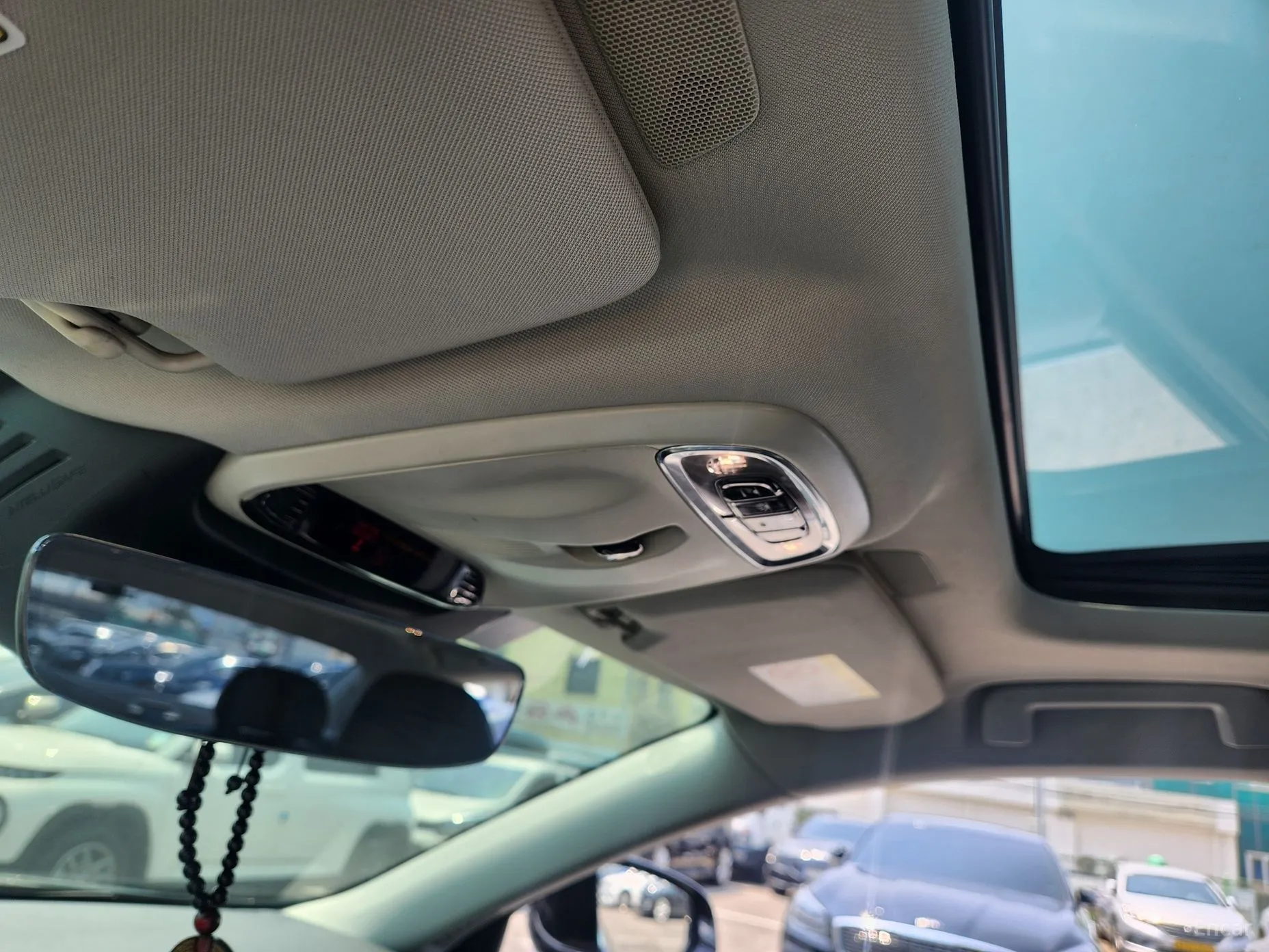 Volvo S90 превью 12