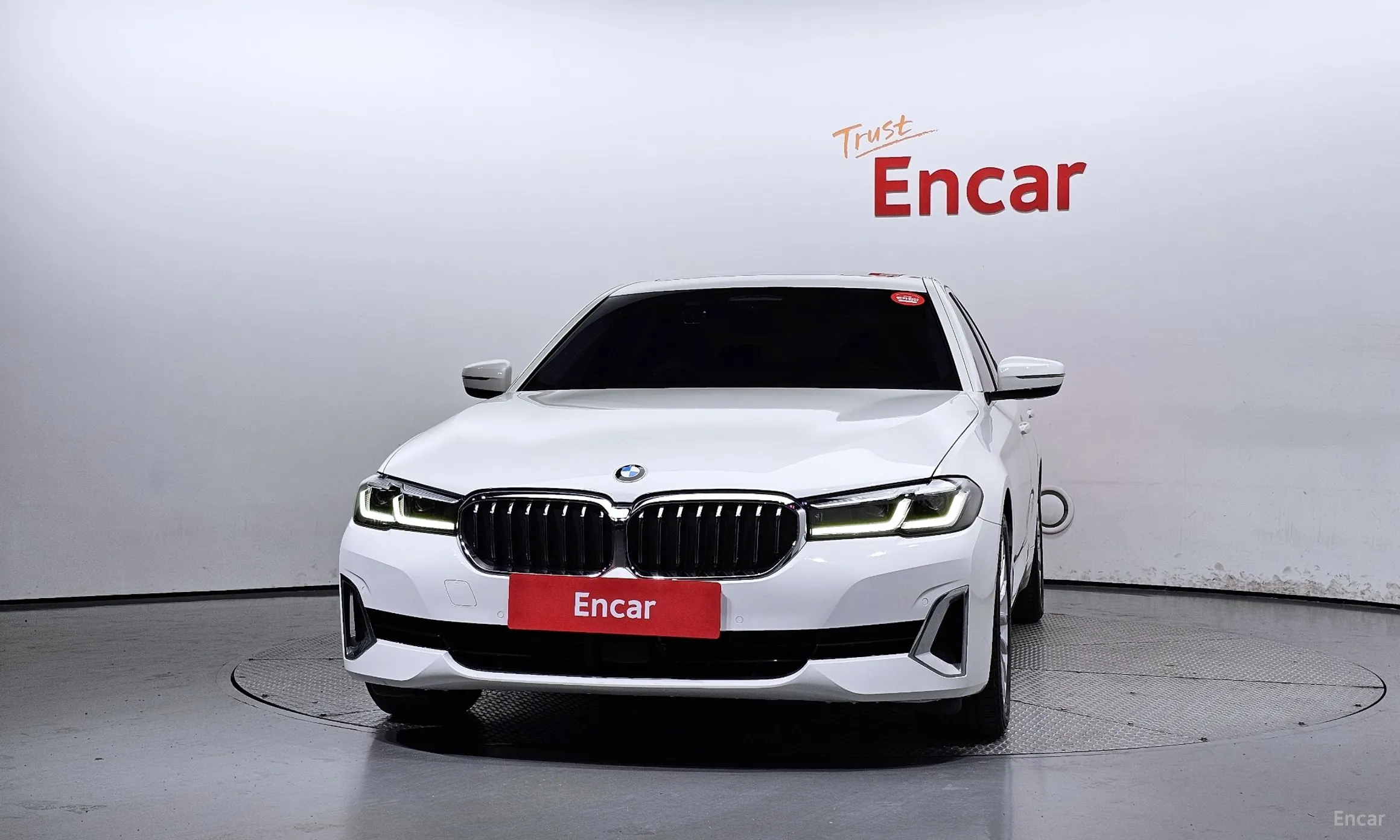 BMW 5 Series (G30)