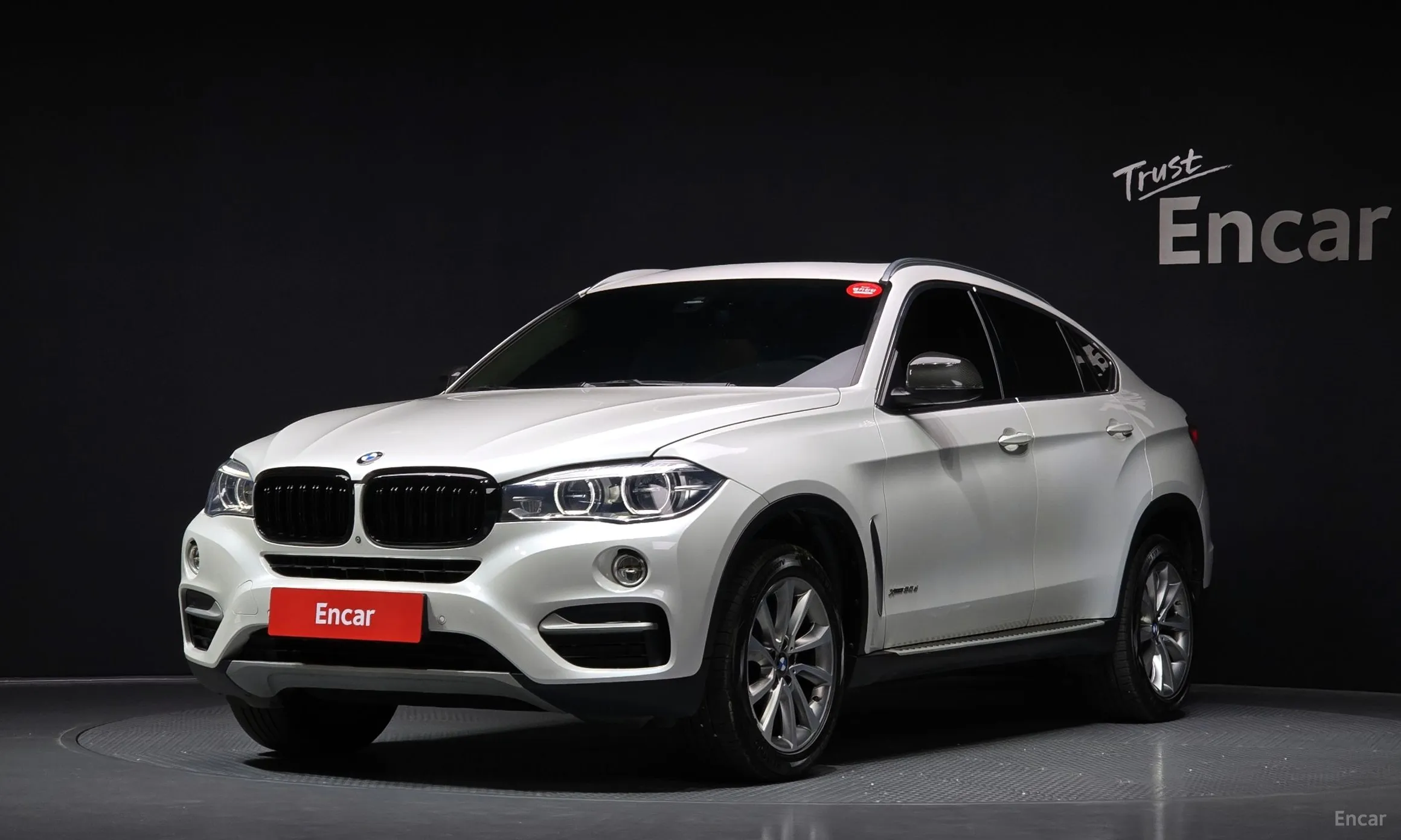 X6 (F16)