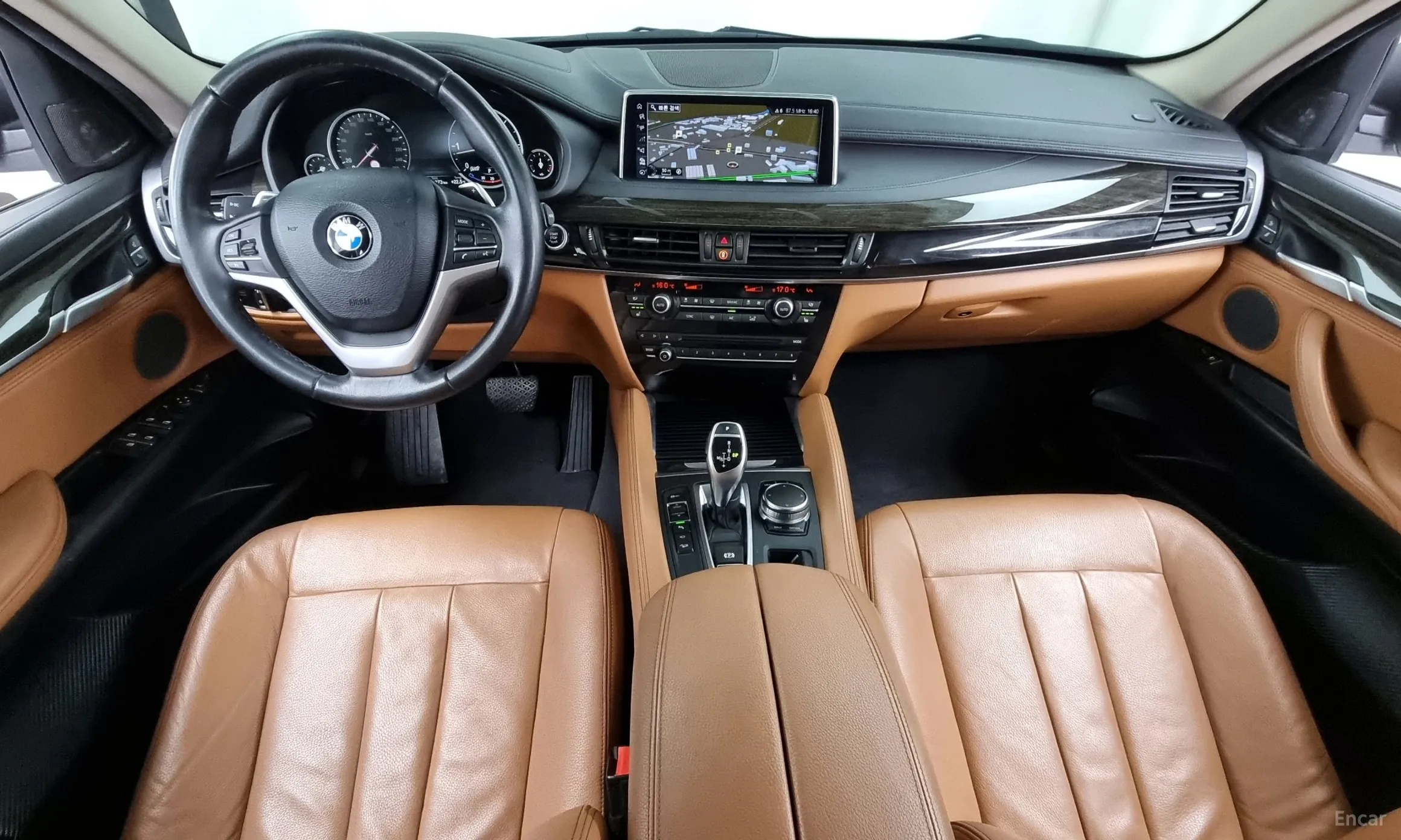 BMW X6 (F16) превью 4