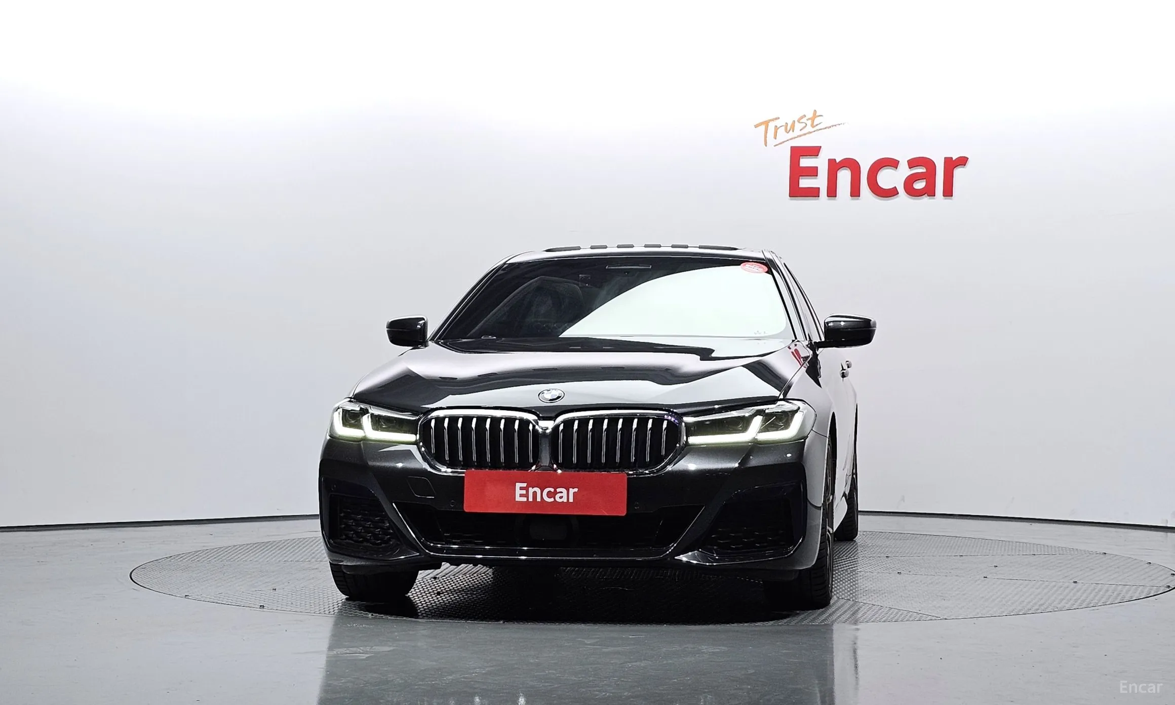 BMW 5 Series (G30)