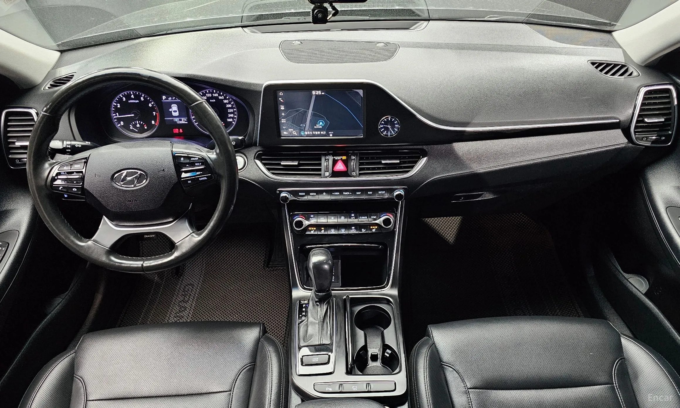 Hyundai Grandeur IG превью 4