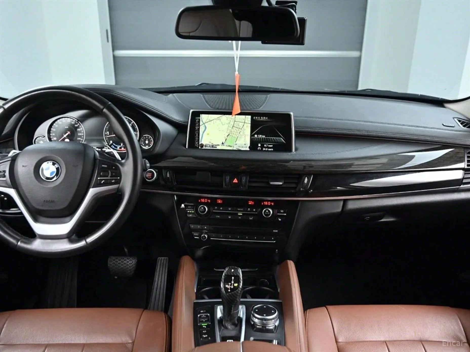 BMW X6 (F16) превью 4
