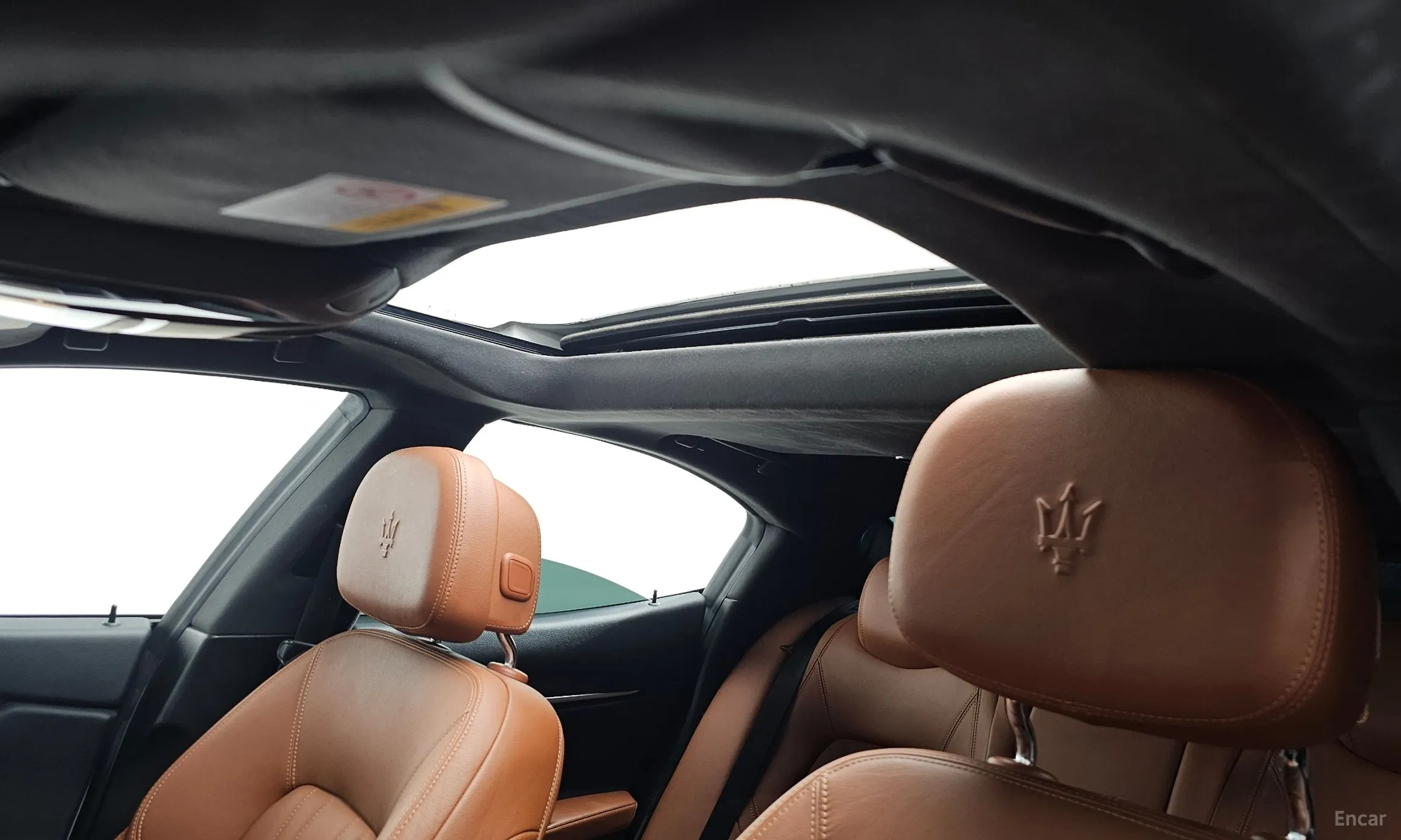 Maserati Ghibli превью 18