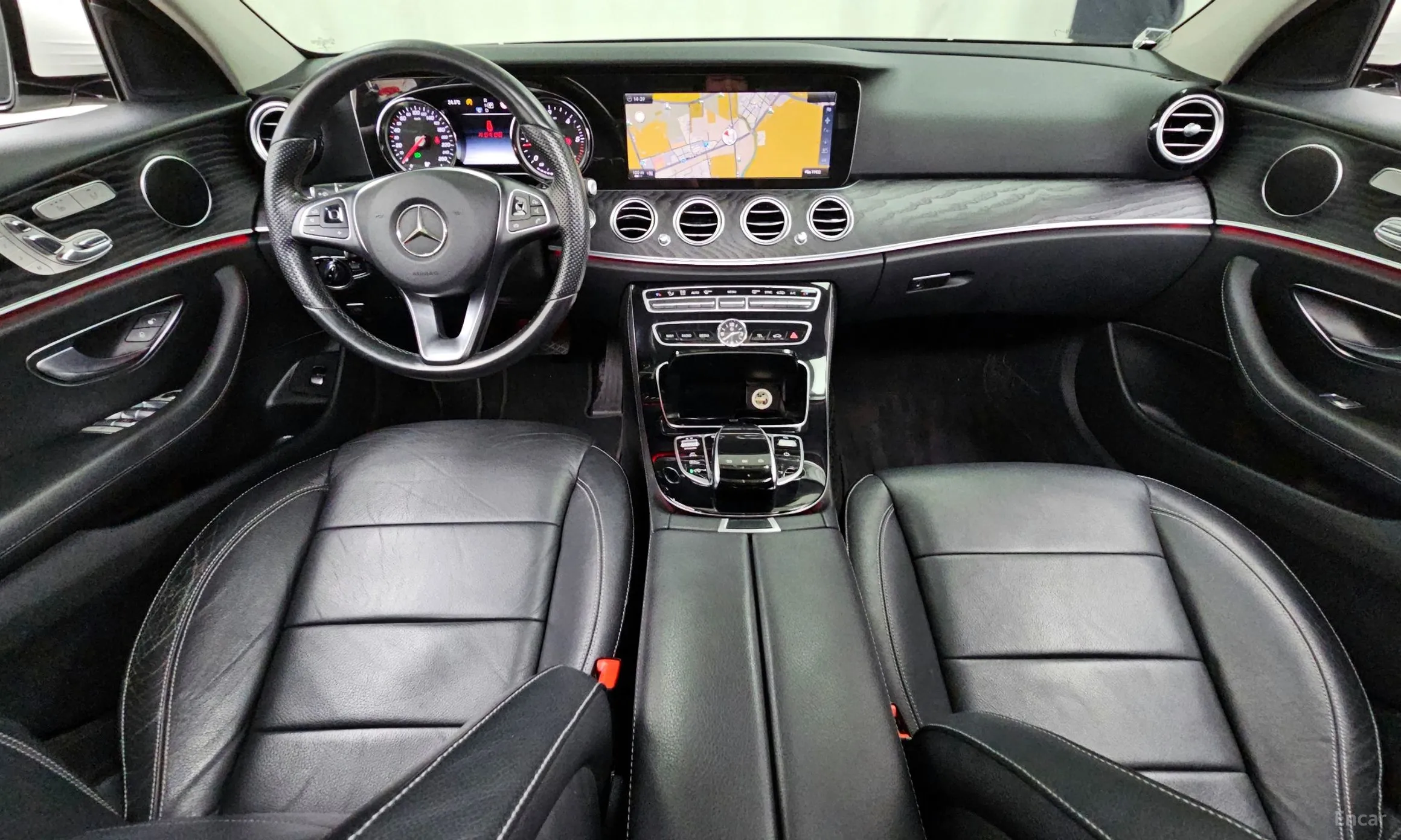 Mercedes Benz E-Class W213 превью 7