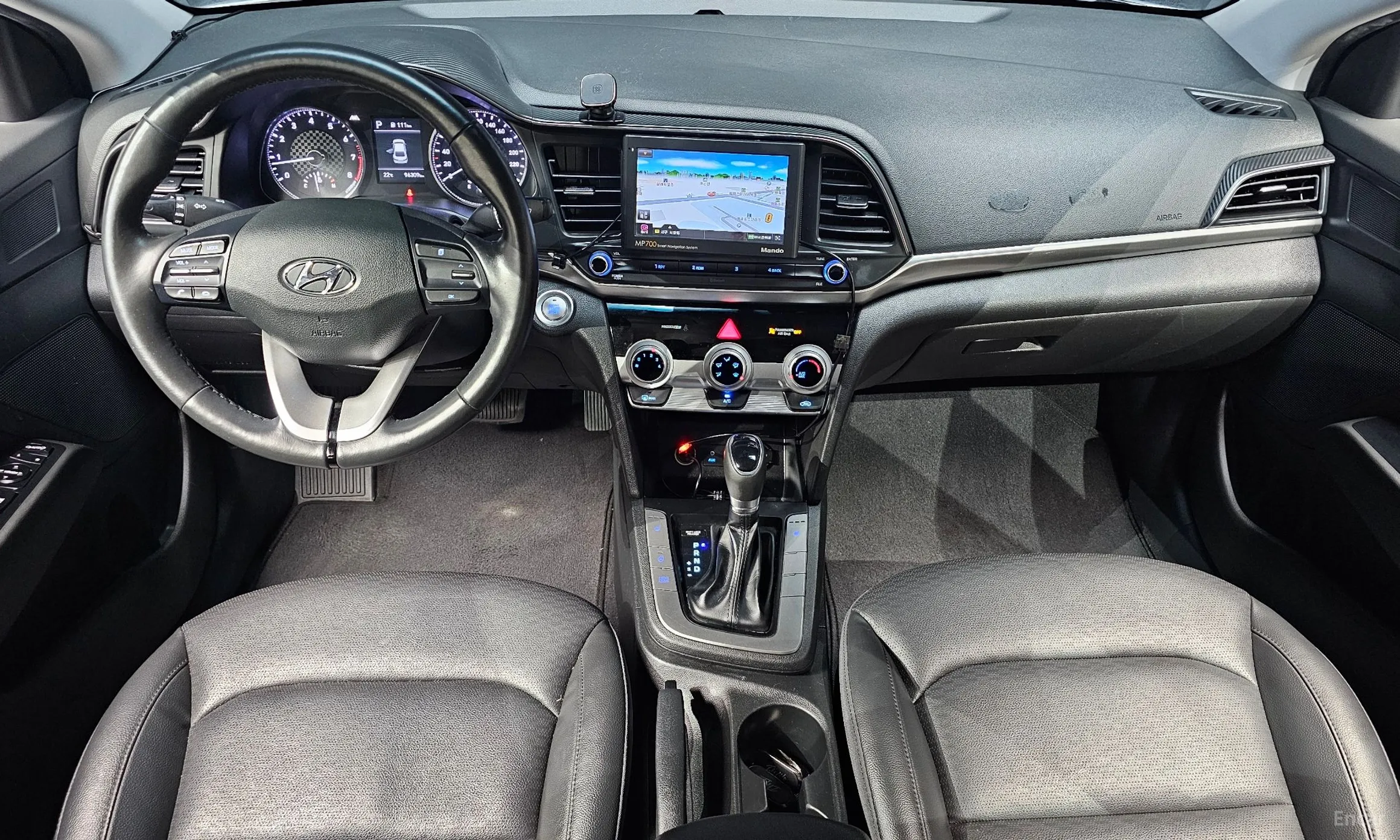 Hyundai Avante AD превью 4