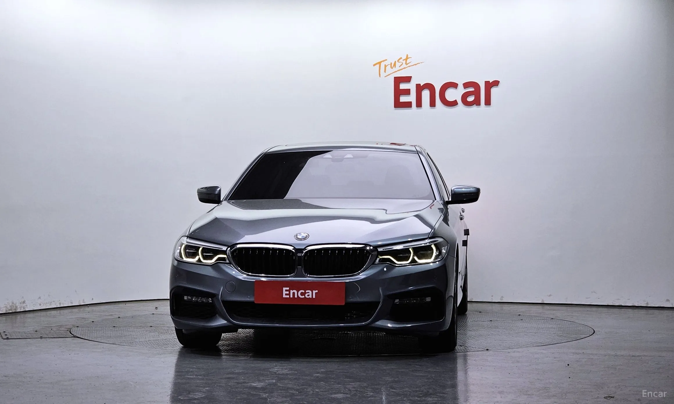 BMW 5 Series (G30)