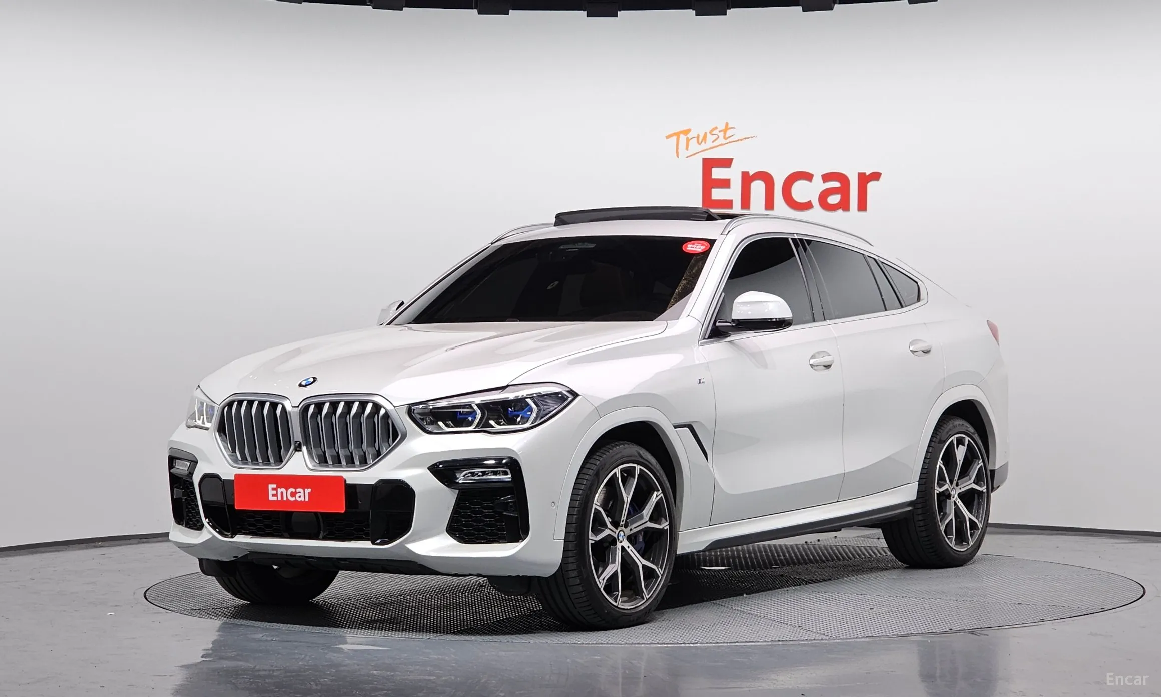 X6 (G06)