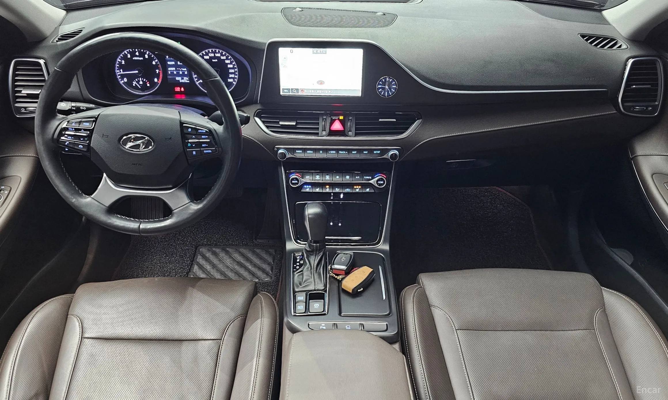 Hyundai Grandeur IG превью 4