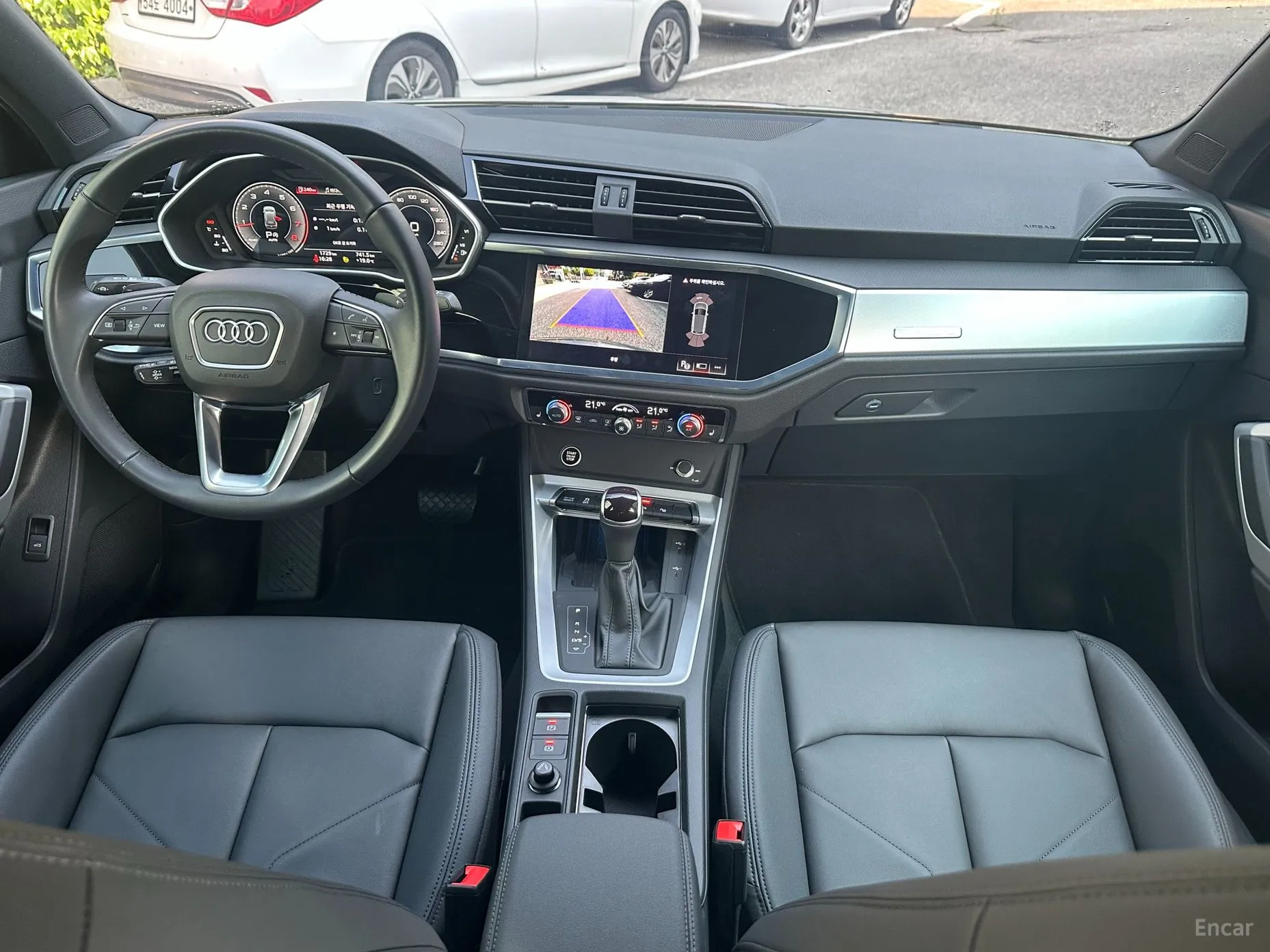 Audi Q3 (F3) превью 4