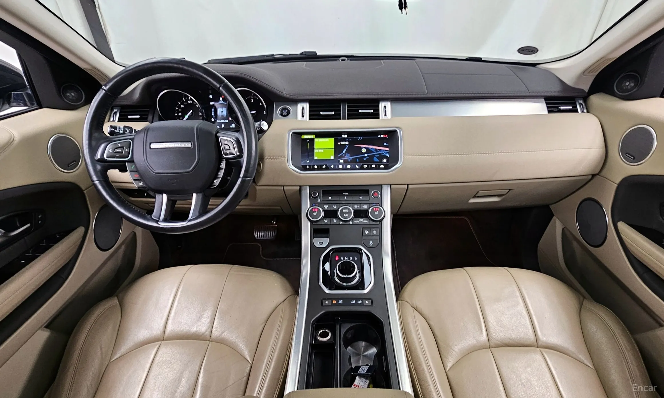 Land Rover Range Rover Evoque превью 4