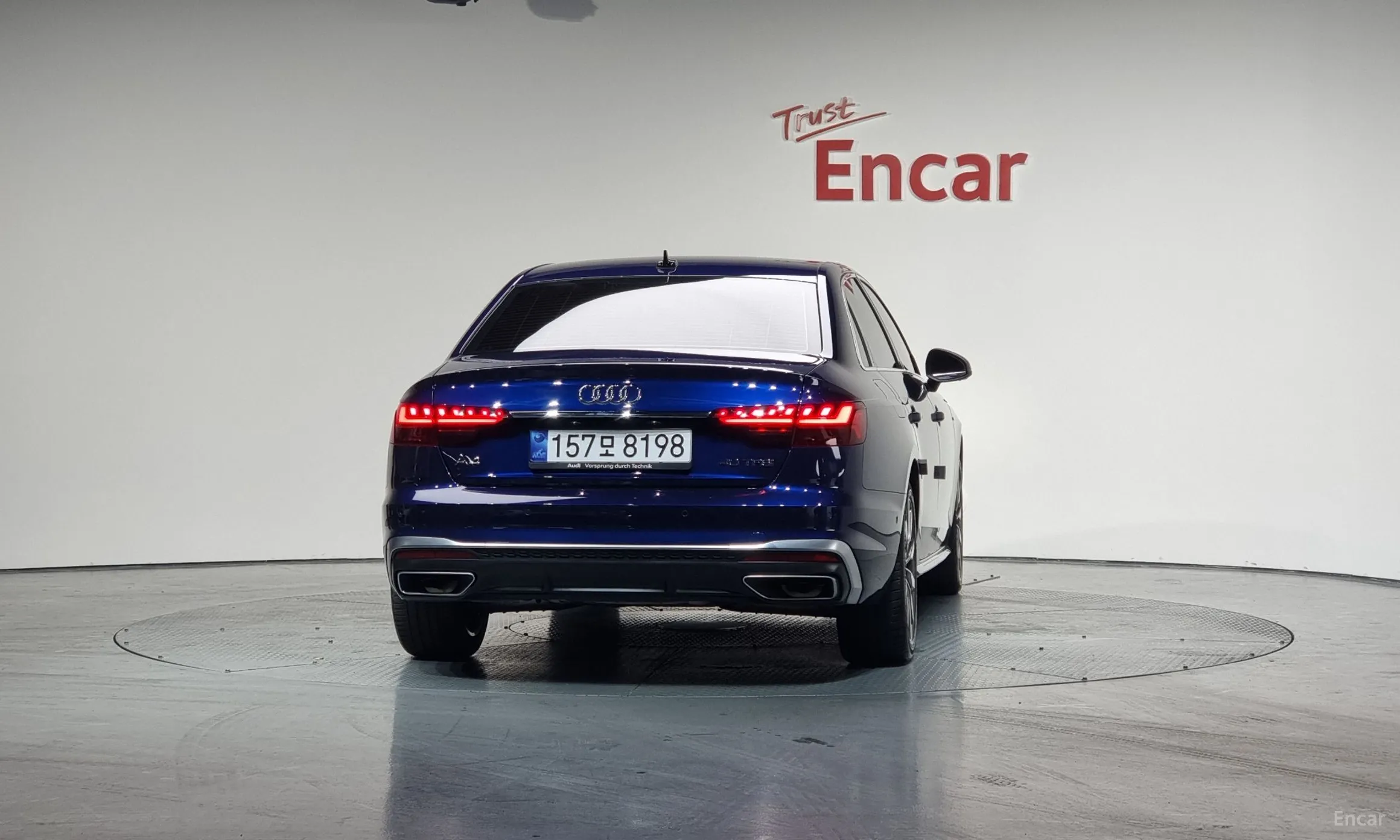 Audi A4 (B9) превью 3
