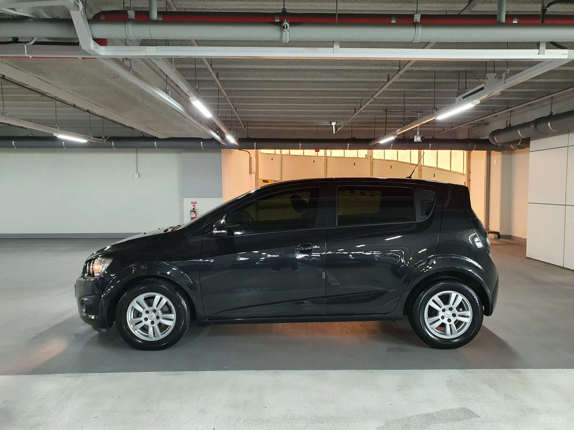 Chevrolet (GM Daewoo) Aveo Hatchback превью 2