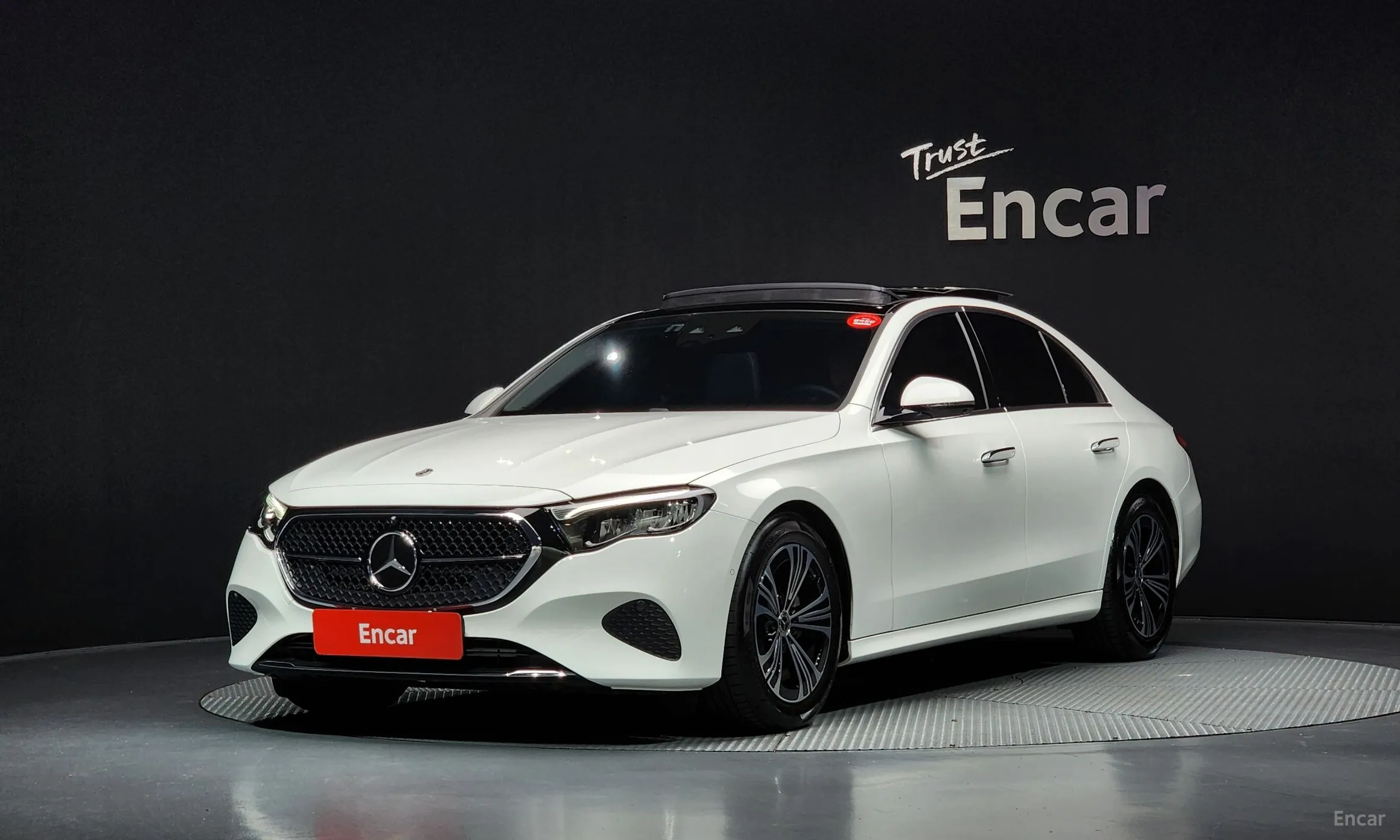 E-Class W214
