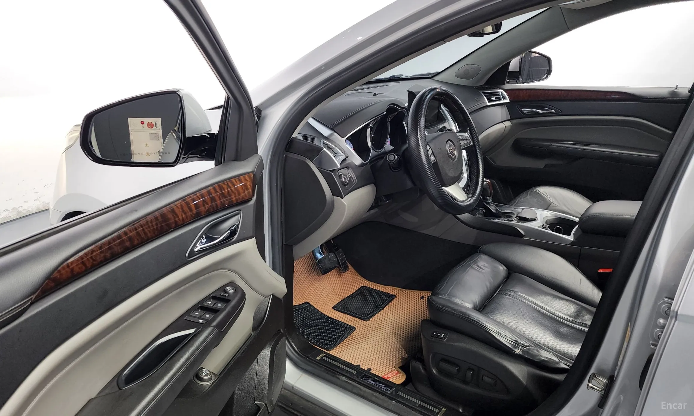 Cadillac All new SRX превью 10
