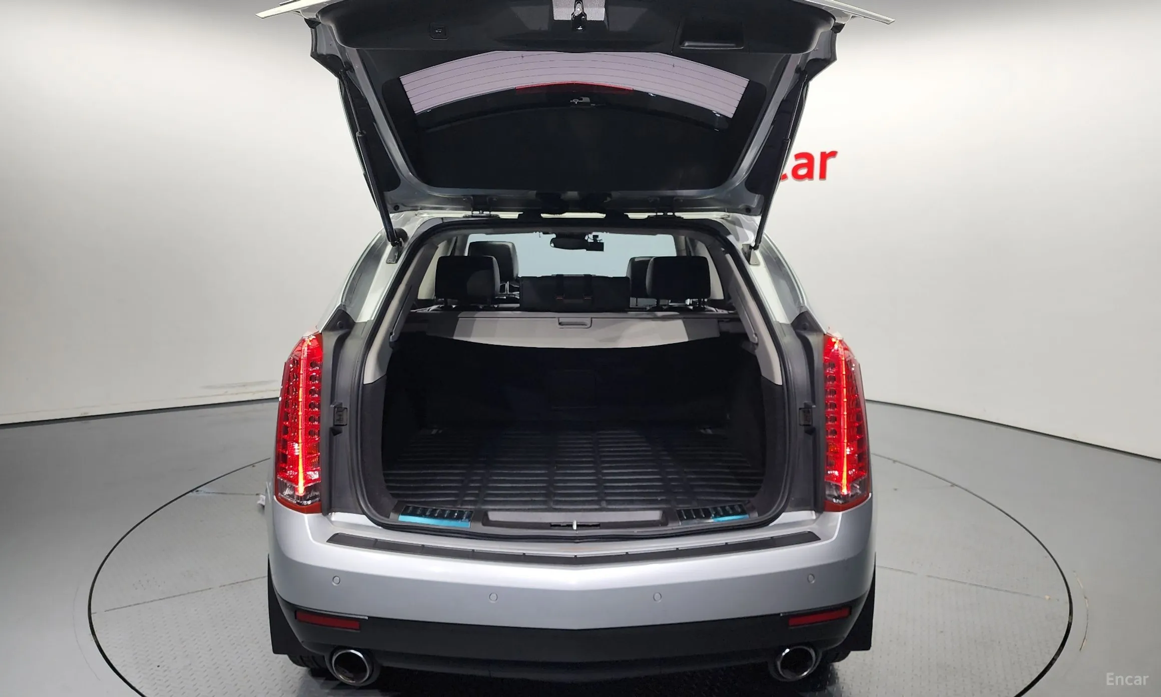 Cadillac All new SRX превью 20