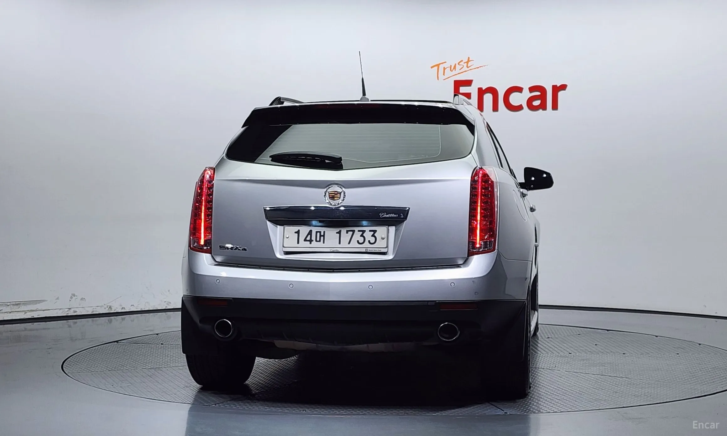 Cadillac All new SRX превью 4