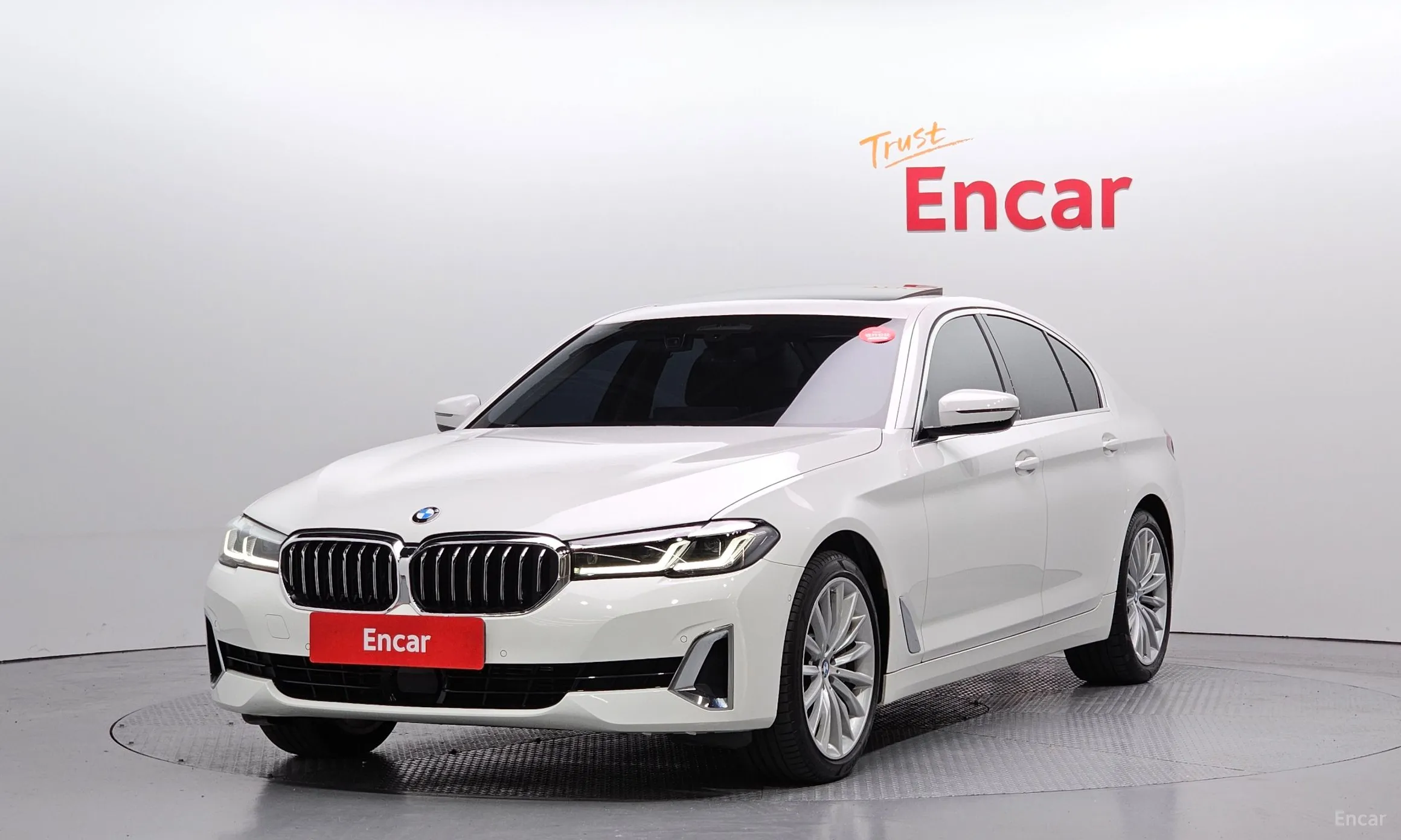 BMW 5 Series (G30)