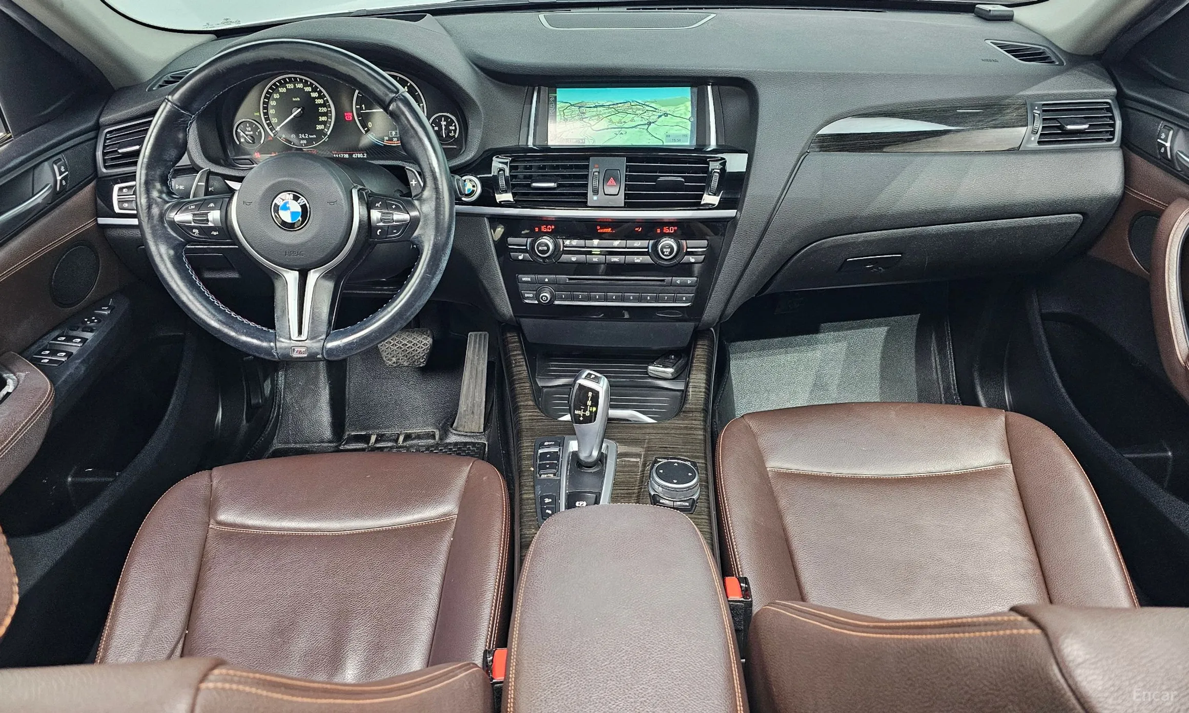 BMW X4 (F26) превью 4