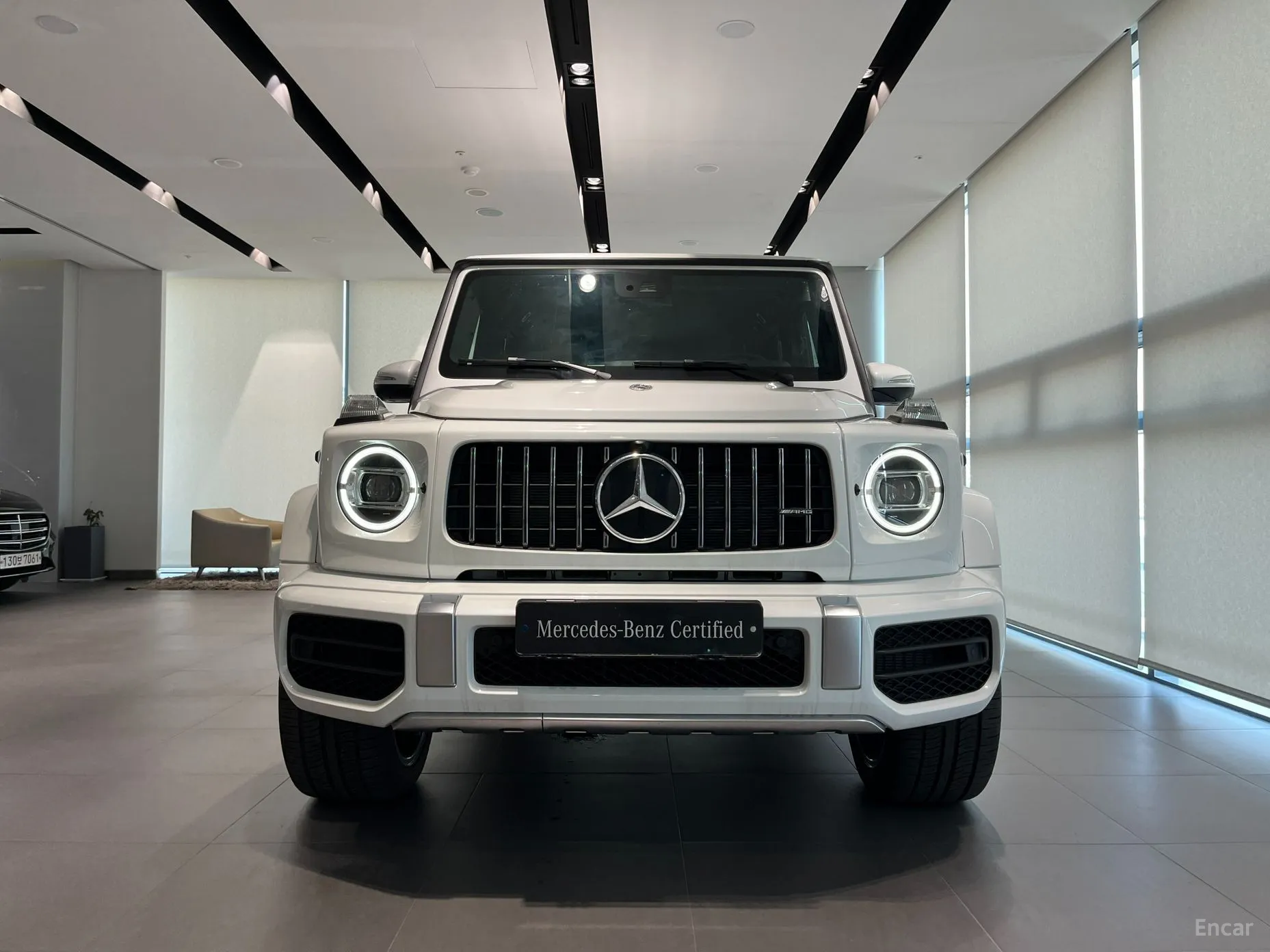 Mercedes Benz G-Class W463b