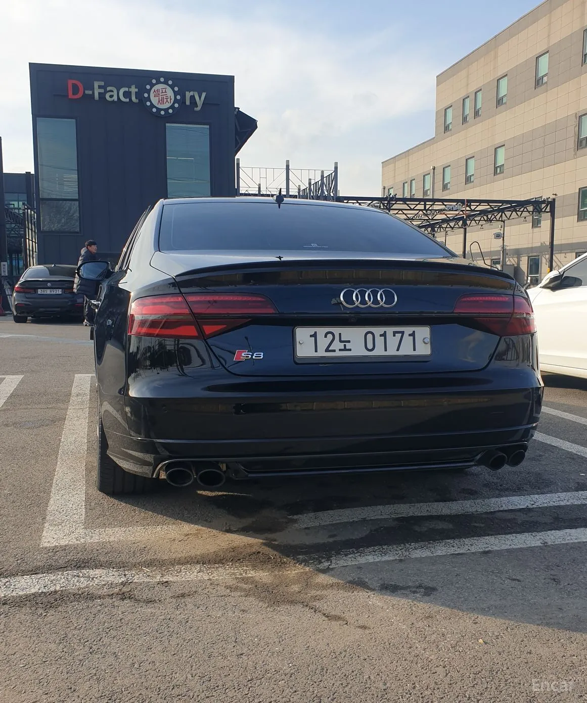 Audi S8 превью 3