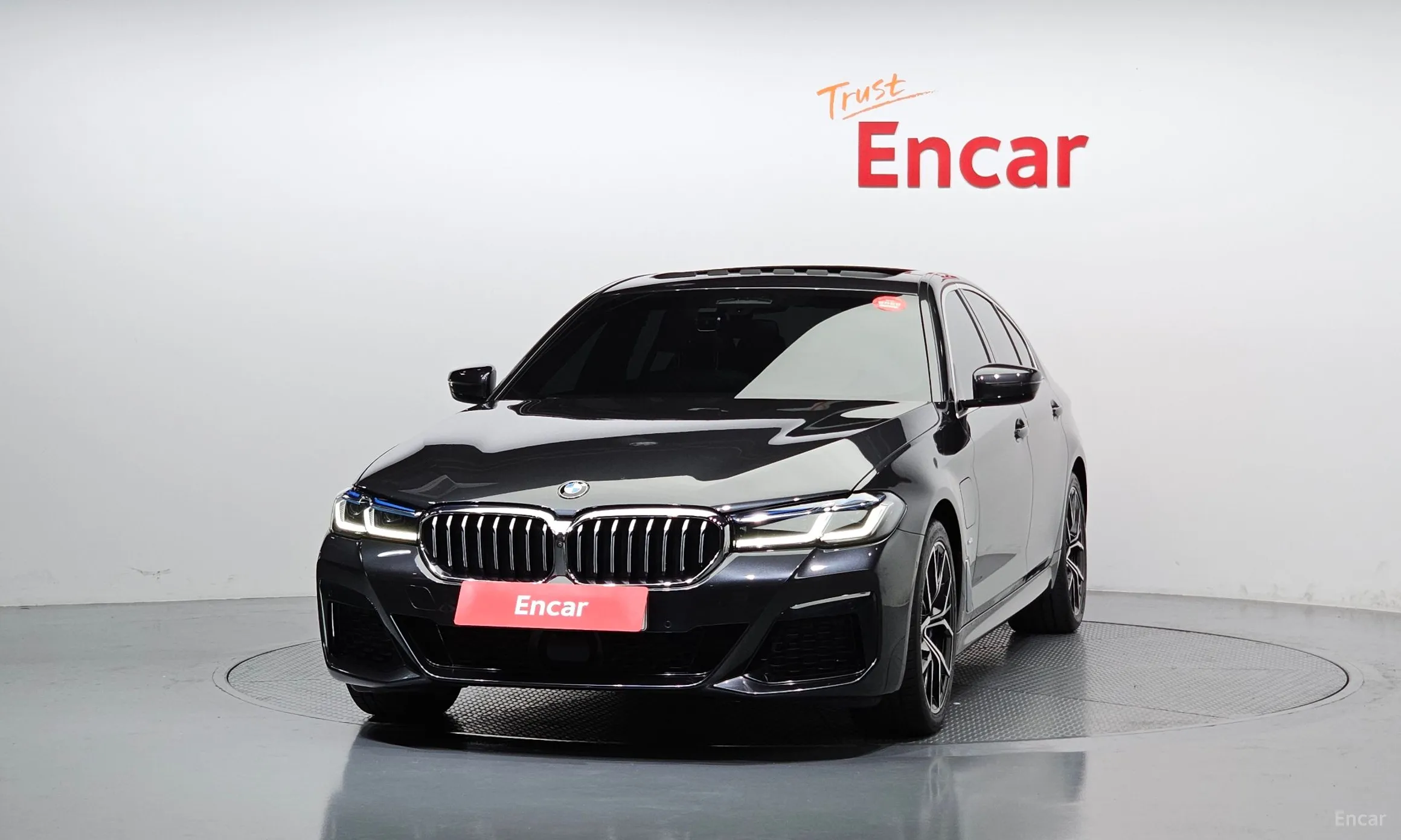 BMW 5 Series (G30)