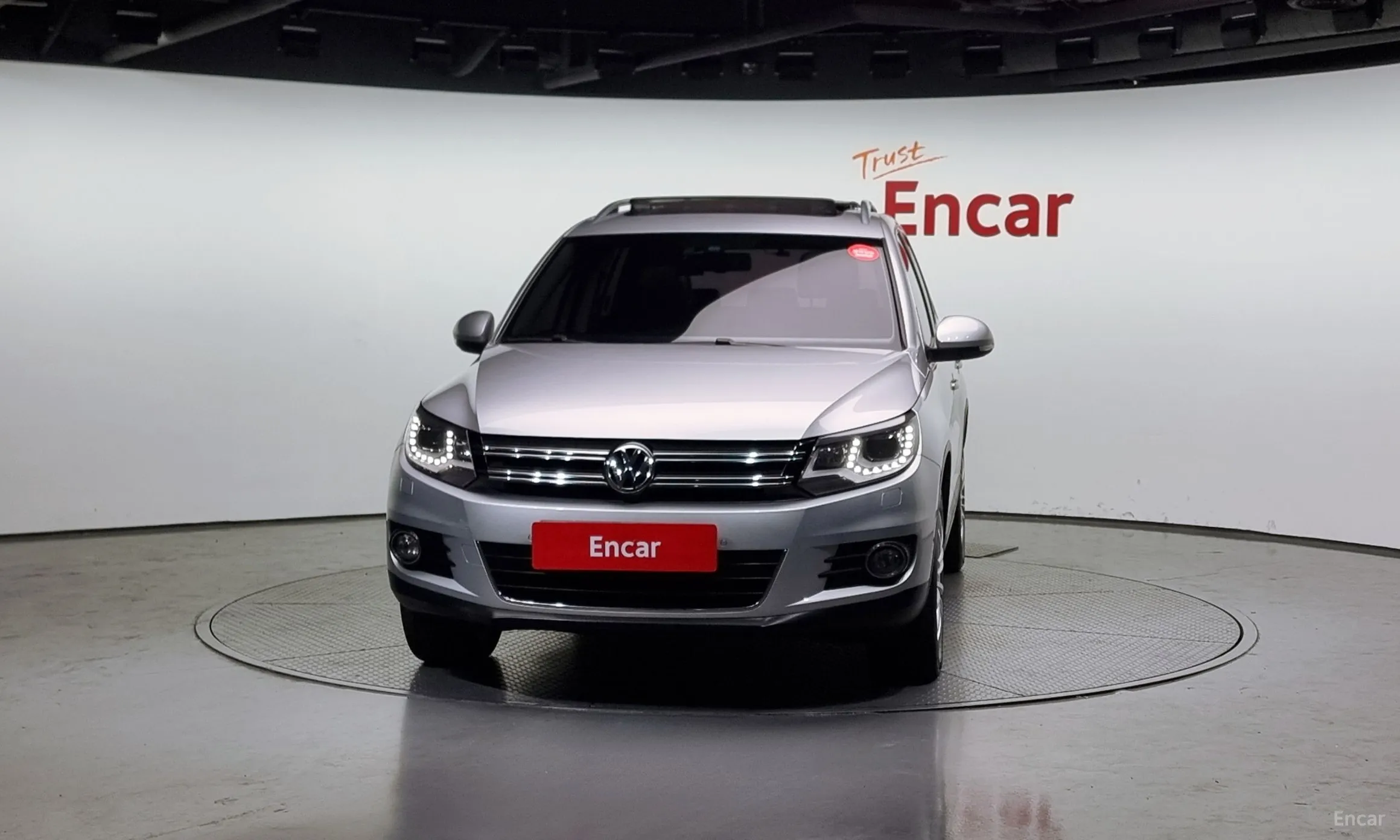 Volkswagen New Tiguan превью 2