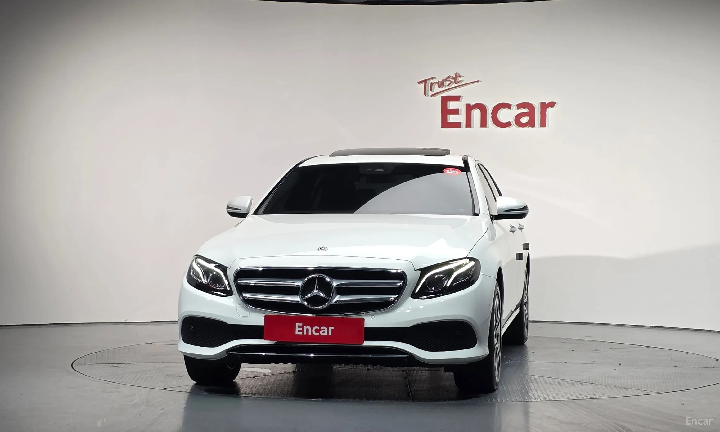 Mercedes Benz E-Class W213
