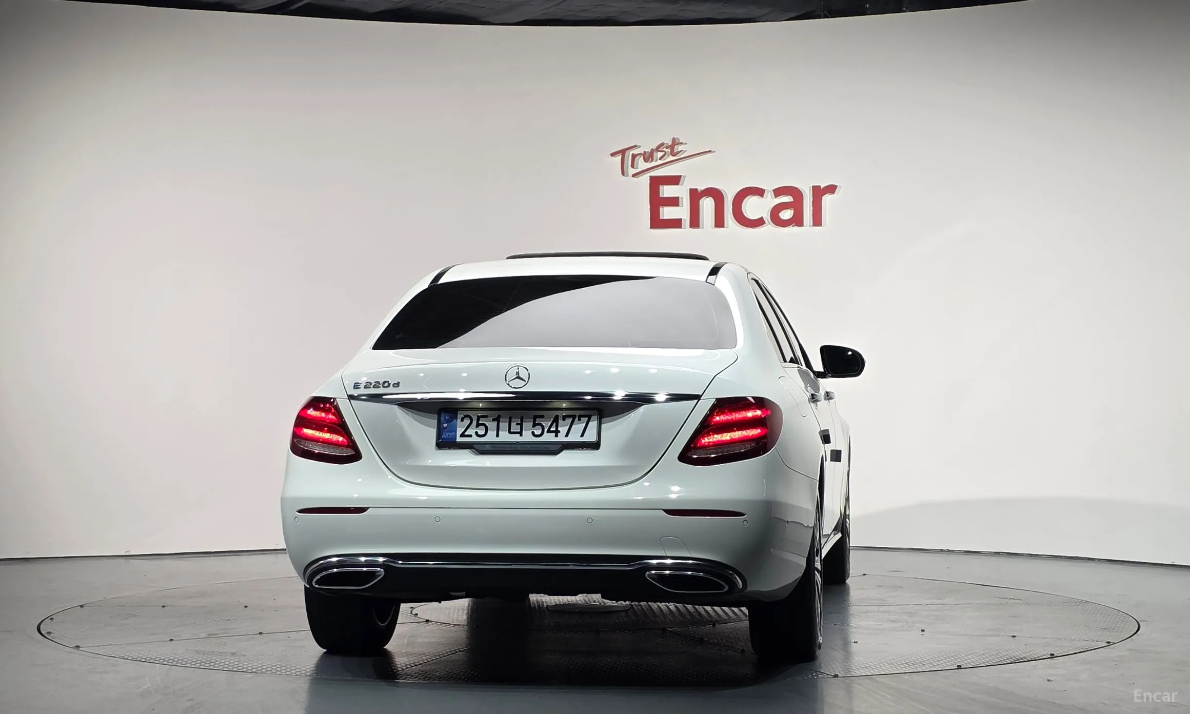 Mercedes Benz E-Class W213 превью 3