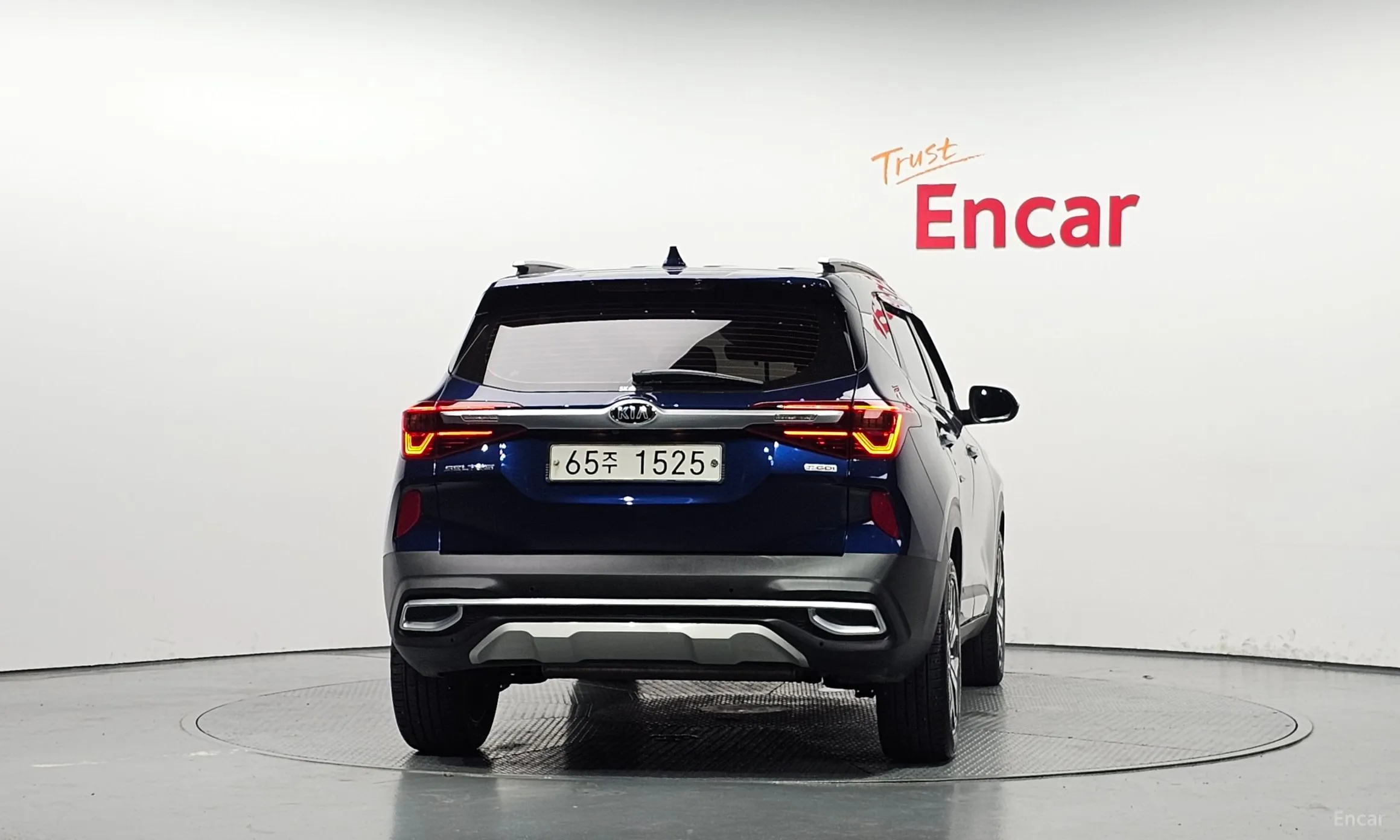 Kia Seltos превью 3