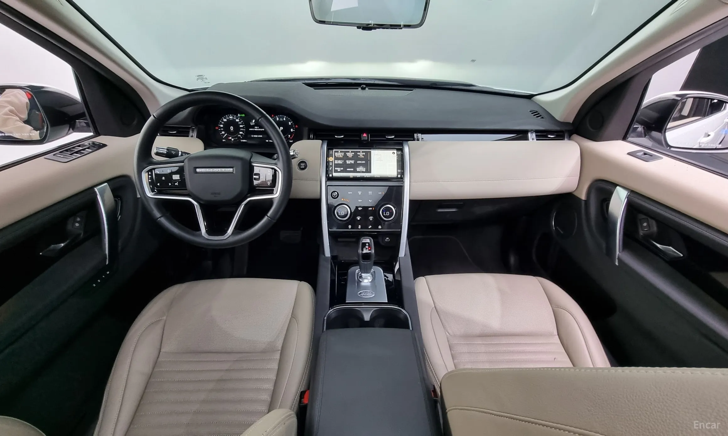 Land Rover Discovery Sports превью 4