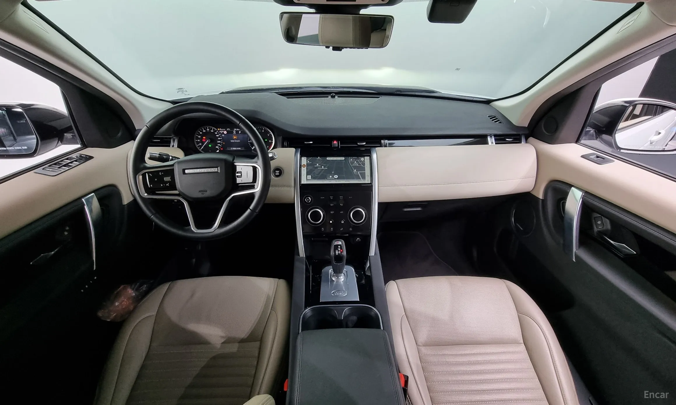 Land Rover Discovery Sports превью 4