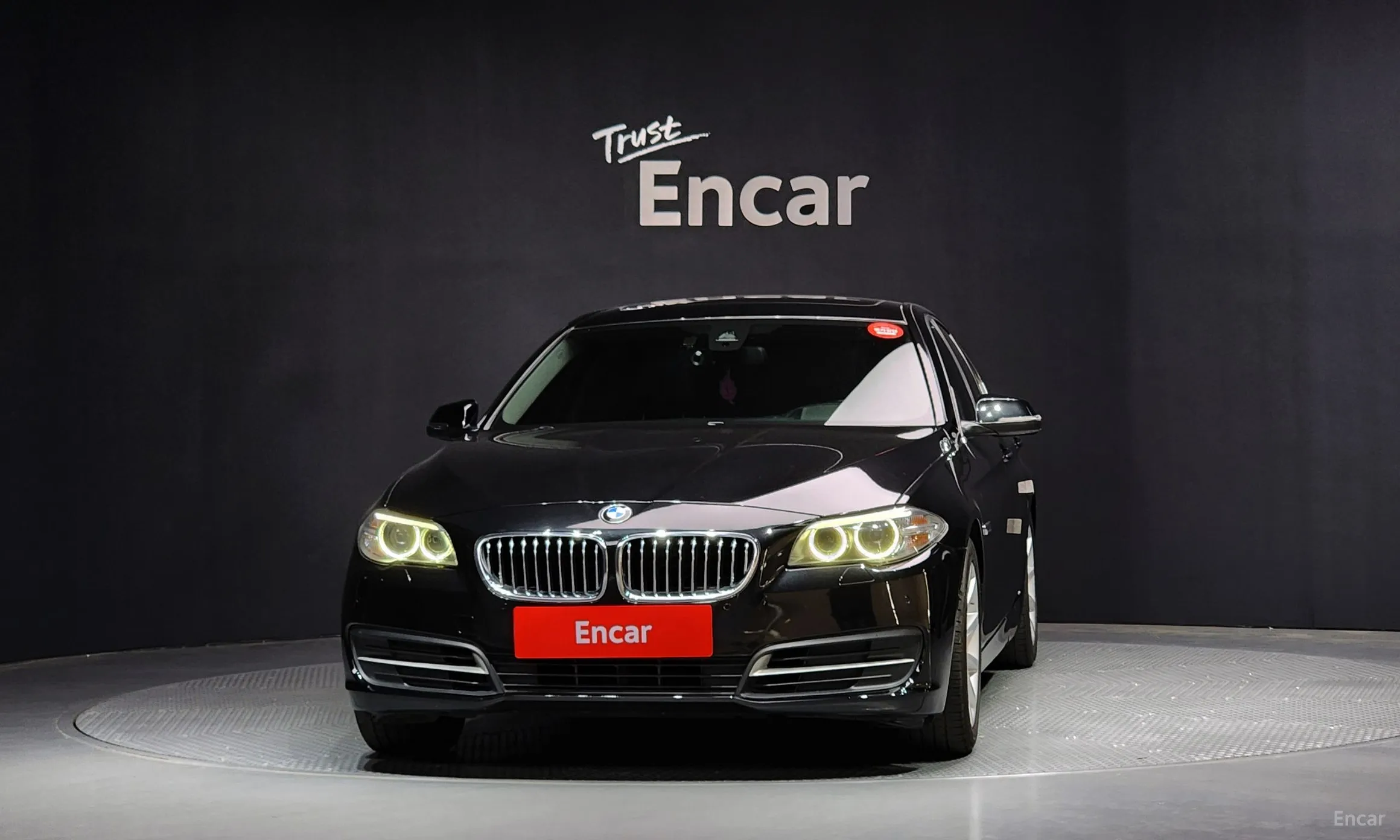 BMW 5 Series (F10) превью 2